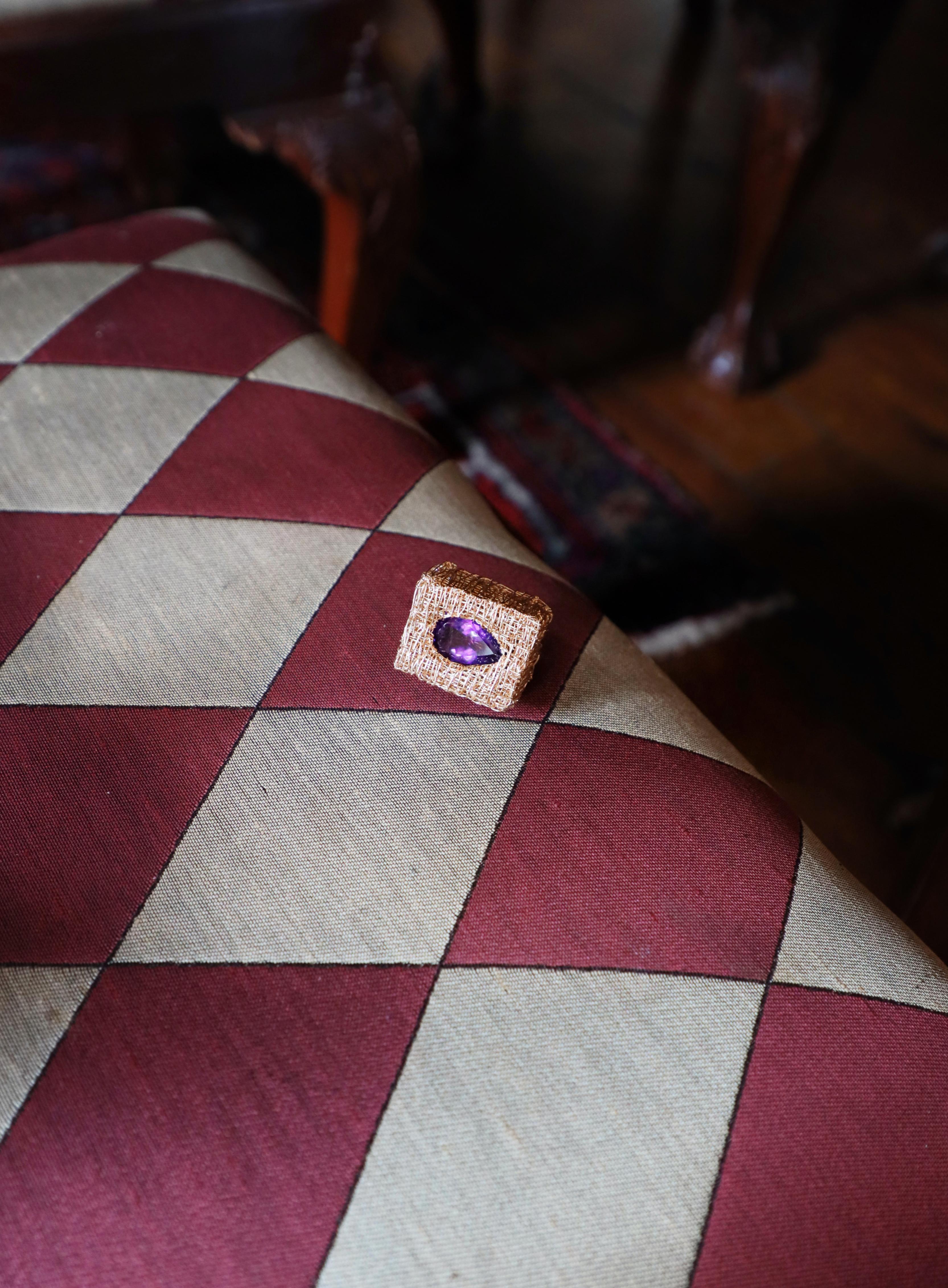Wearable Cocktail Art one-of-a-kind Amethyst Statement Ring In New Condition For Sale In Engelberg, CH