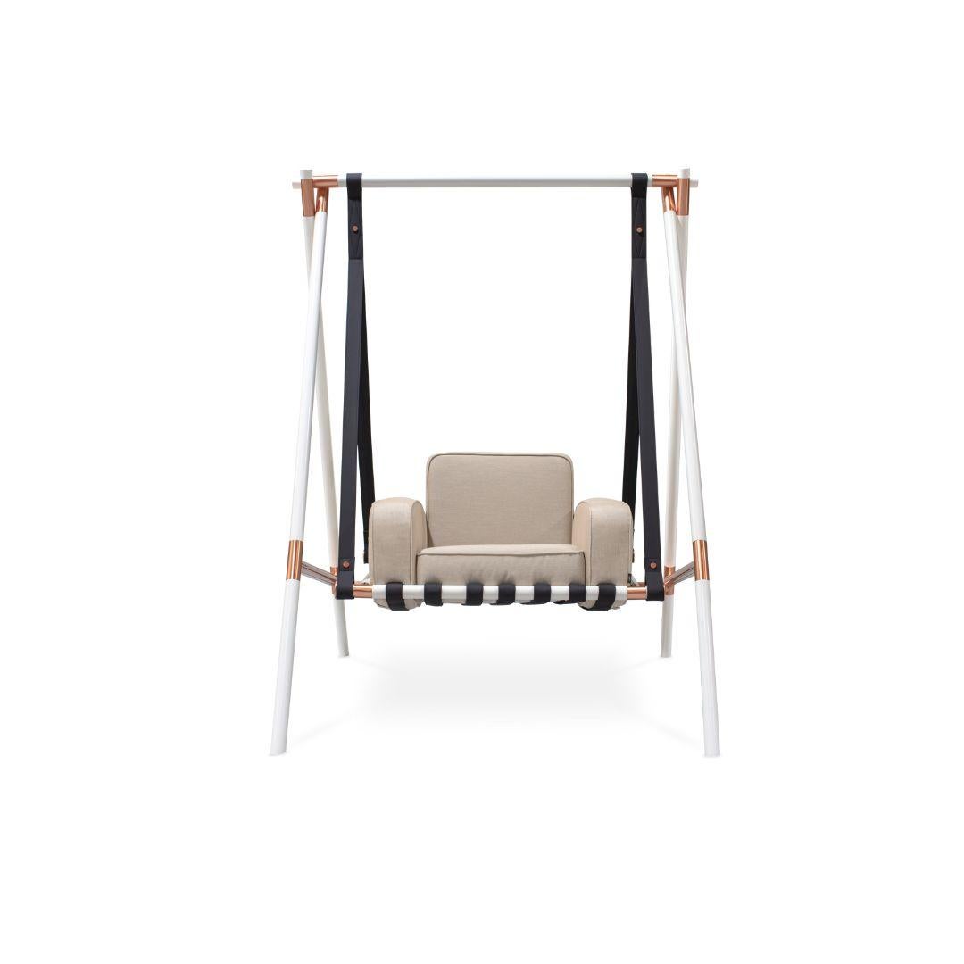 Fable Outdoor Swing armchair

The Fable swing is completely customizable, which offers you the possibility of turning it into the main attraction and star of any patio or garden design.

The whole design of this sophisticated outdoor swing was