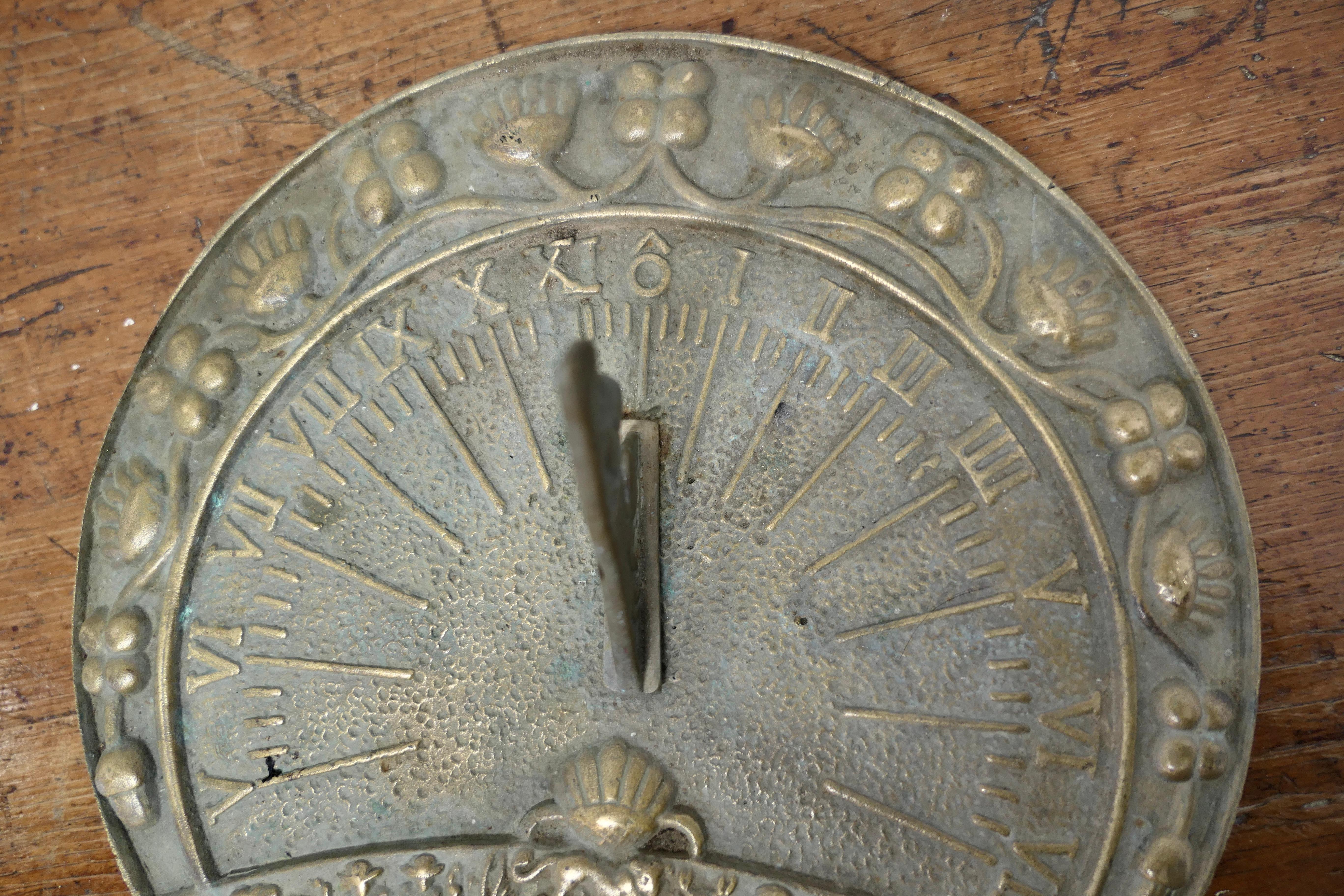 Weathered Brass Garden Sundial  This sundial is made in Cast Brass  In Good Condition For Sale In Chillerton, Isle of Wight