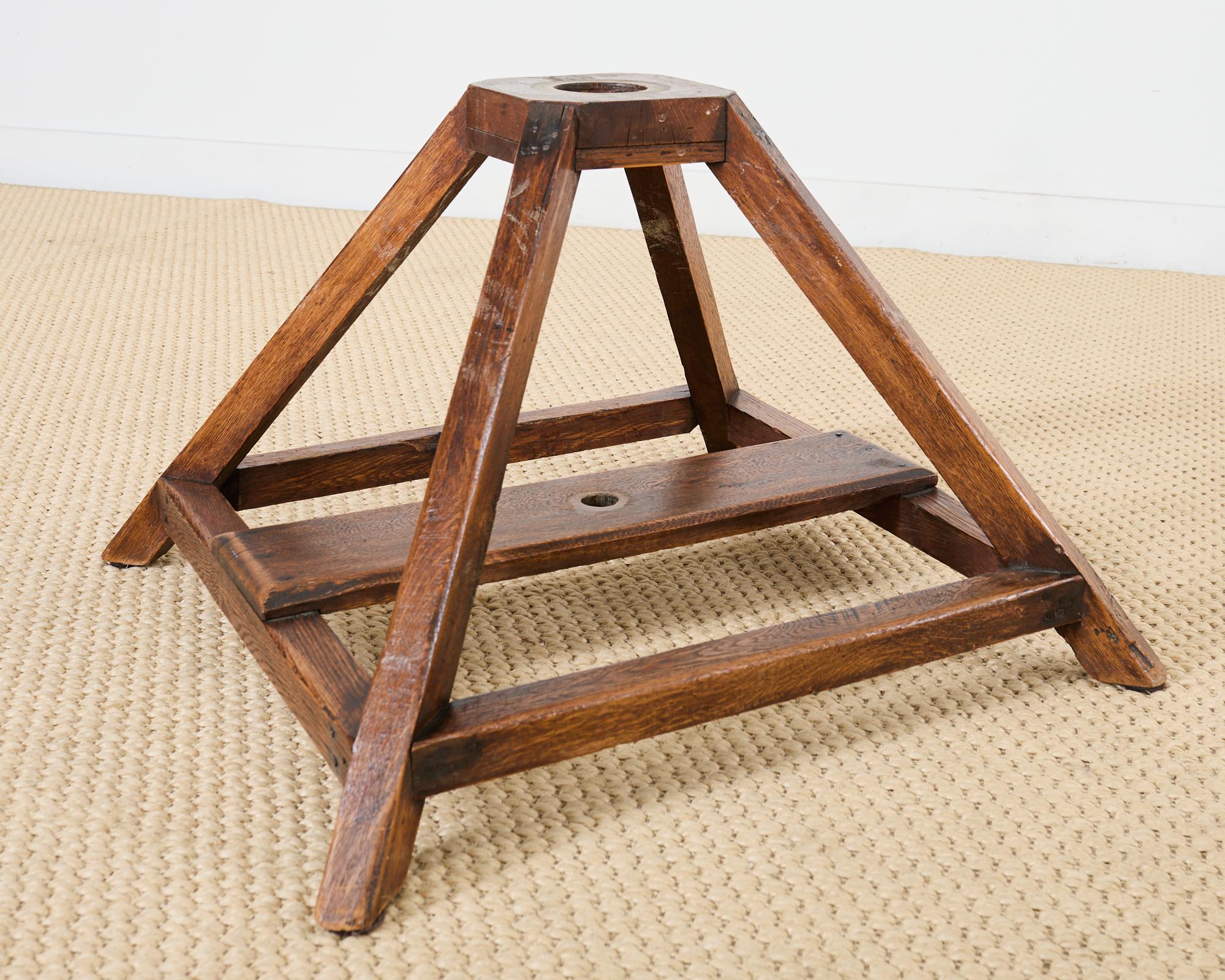 Weathered Country Italian Pine Round Farmhouse Dining Table 11