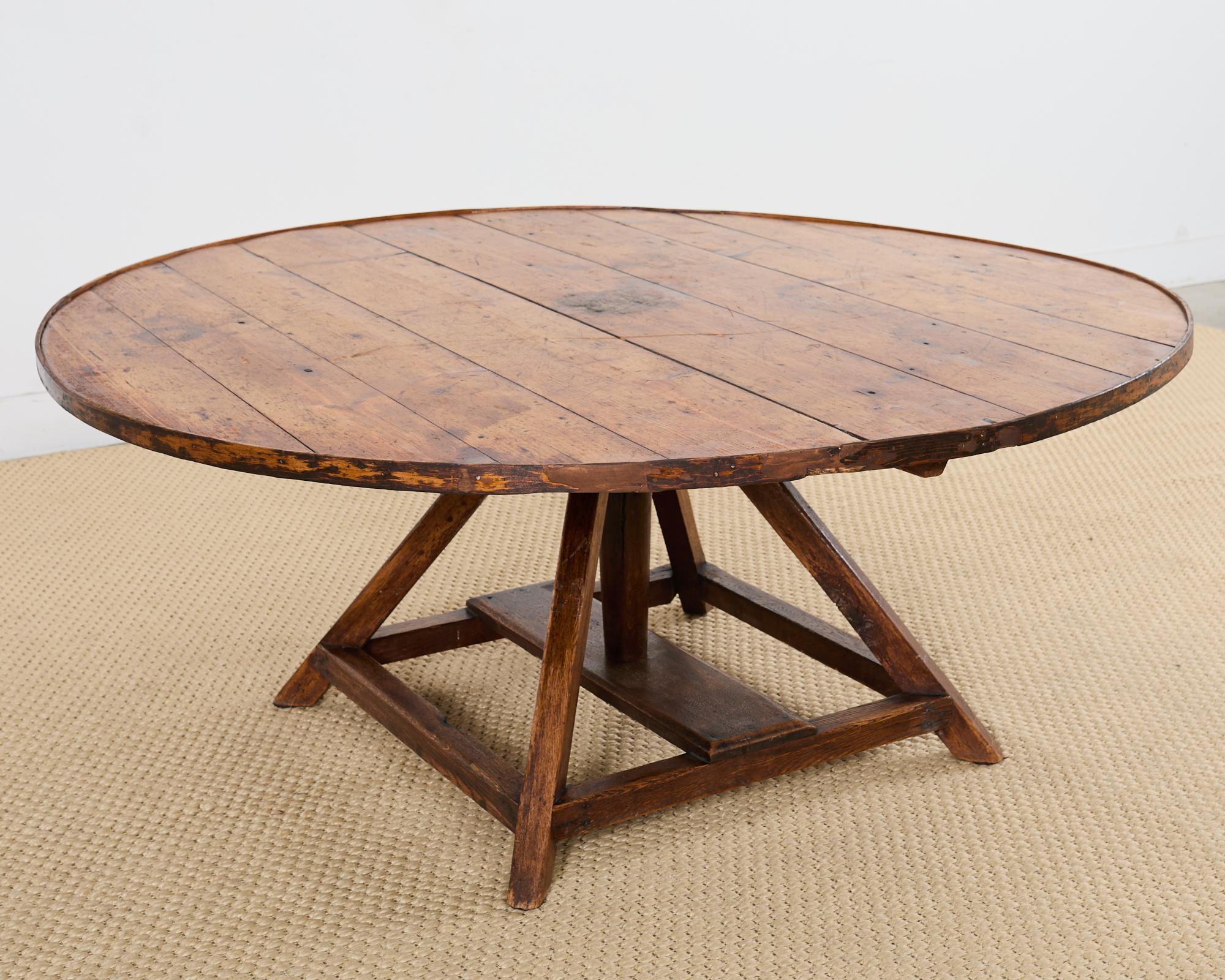 Weathered Country Italian Pine Round Farmhouse Dining Table In Distressed Condition In Rio Vista, CA