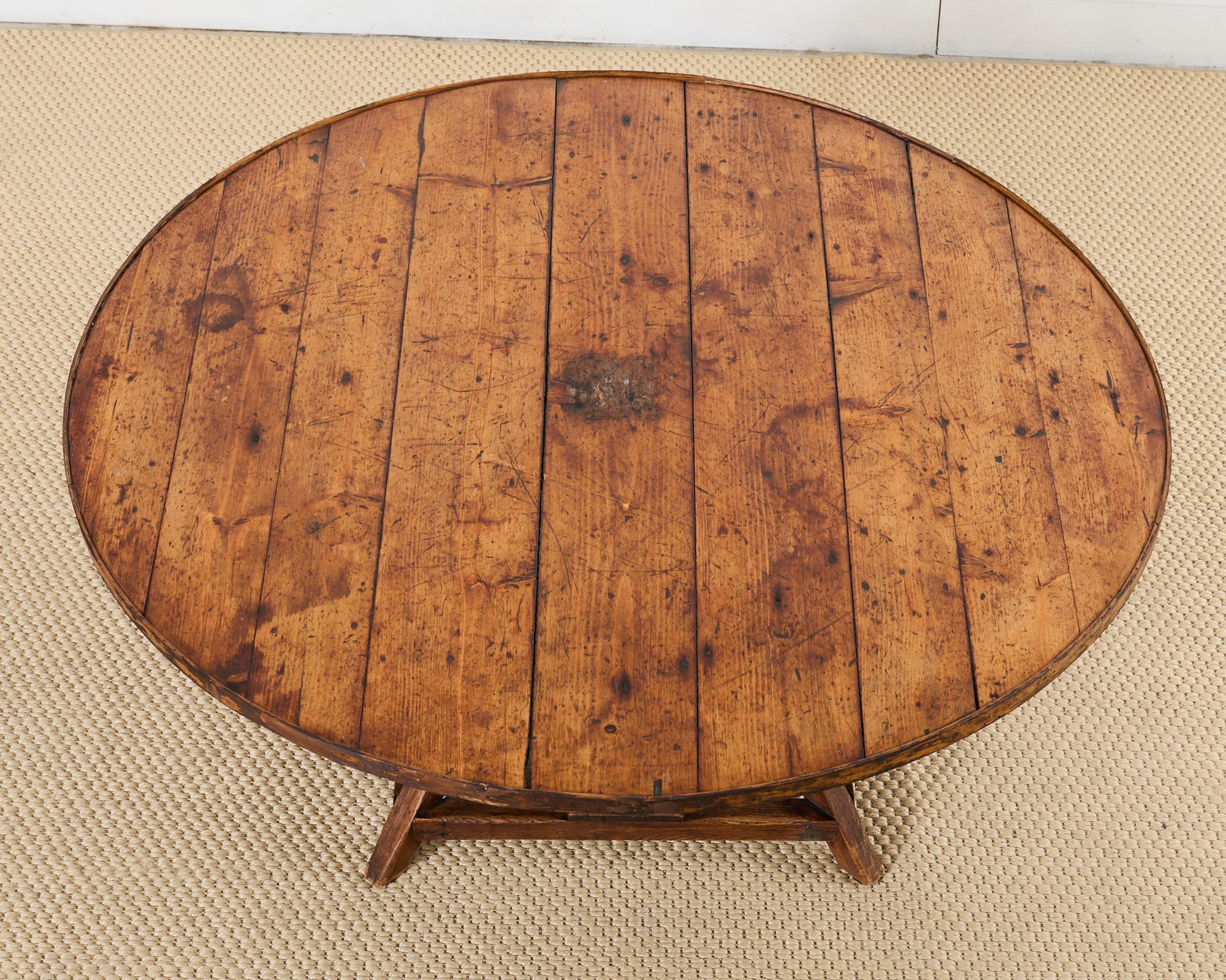 20th Century Weathered Country Italian Pine Round Farmhouse Dining Table