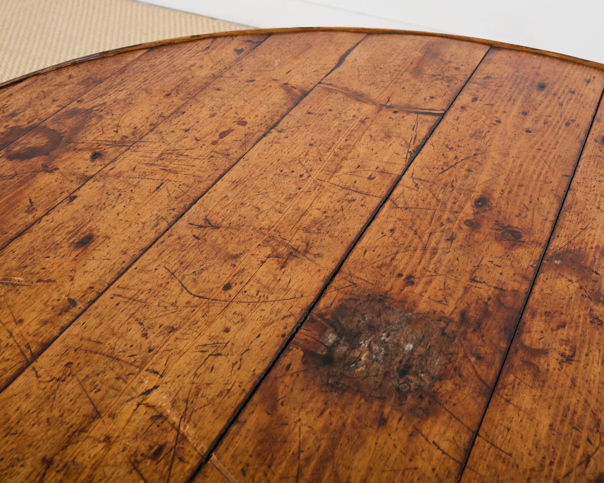 Weathered Country Italian Pine Round Farmhouse Dining Table 2
