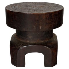 Tavolino in stile giapponese in patina invecchiata
