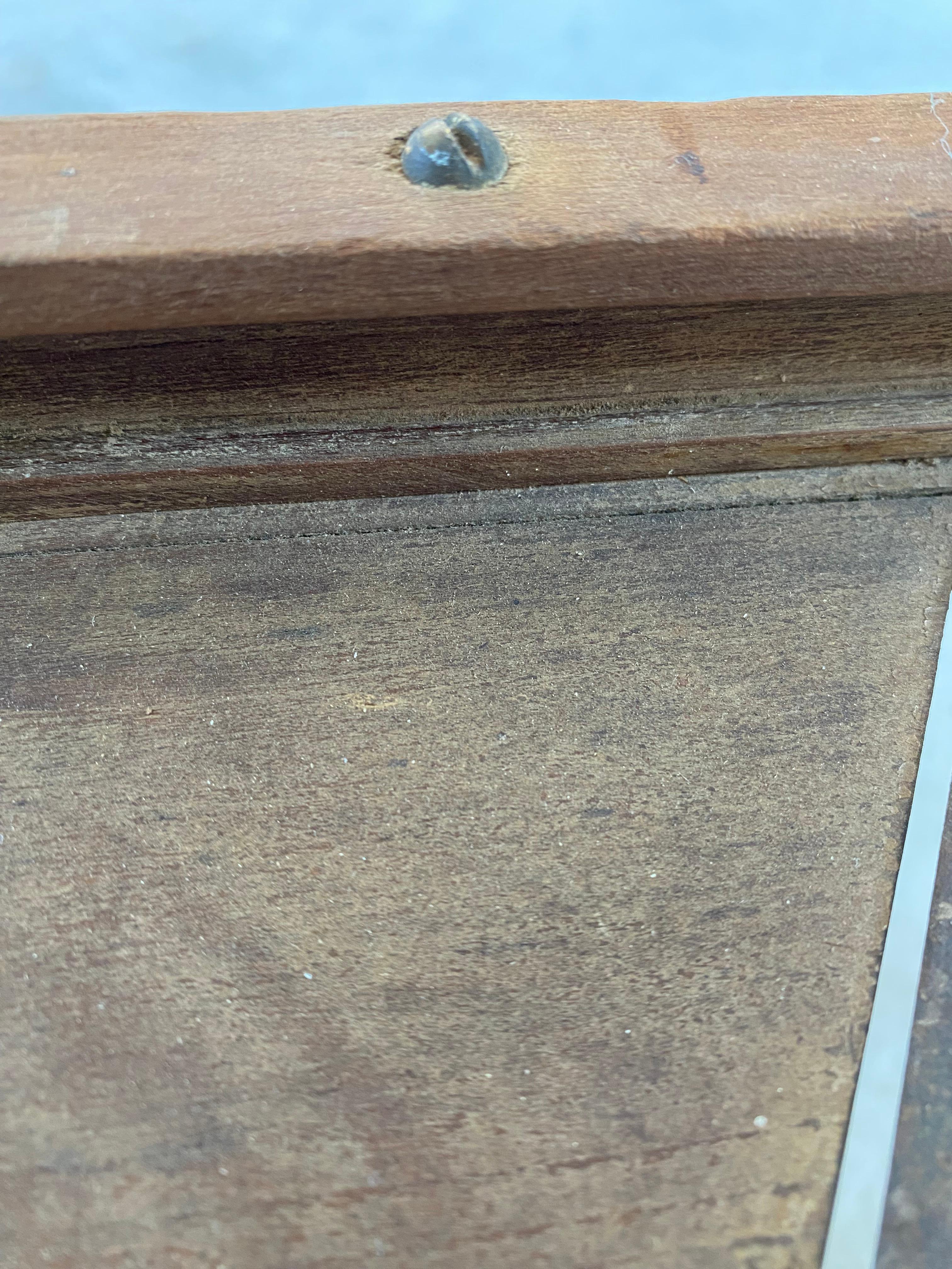 Table basse primitive Cabage Cutter en vente 9