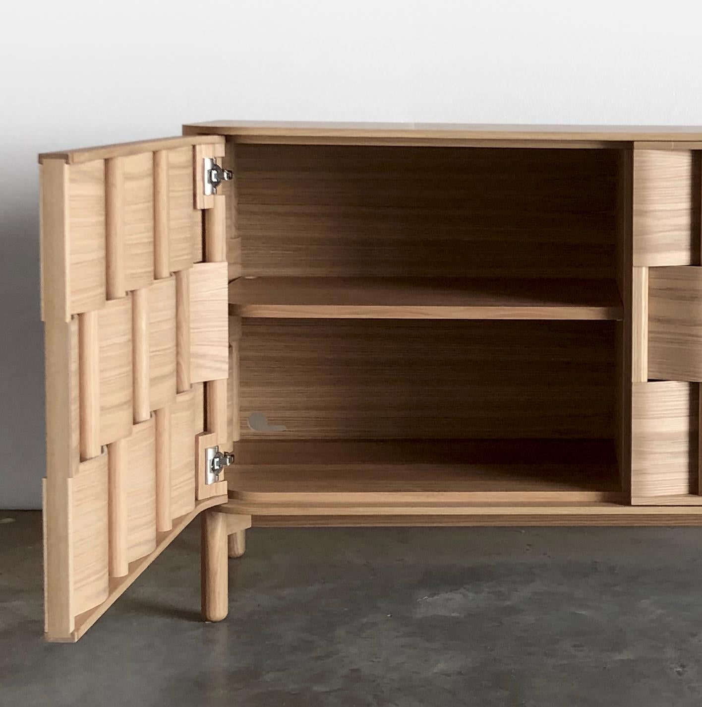 Scandinave moderne Weave 196, crédence de Ringvide. Bois de chêne massif, huile naturelle. Scandinave en vente