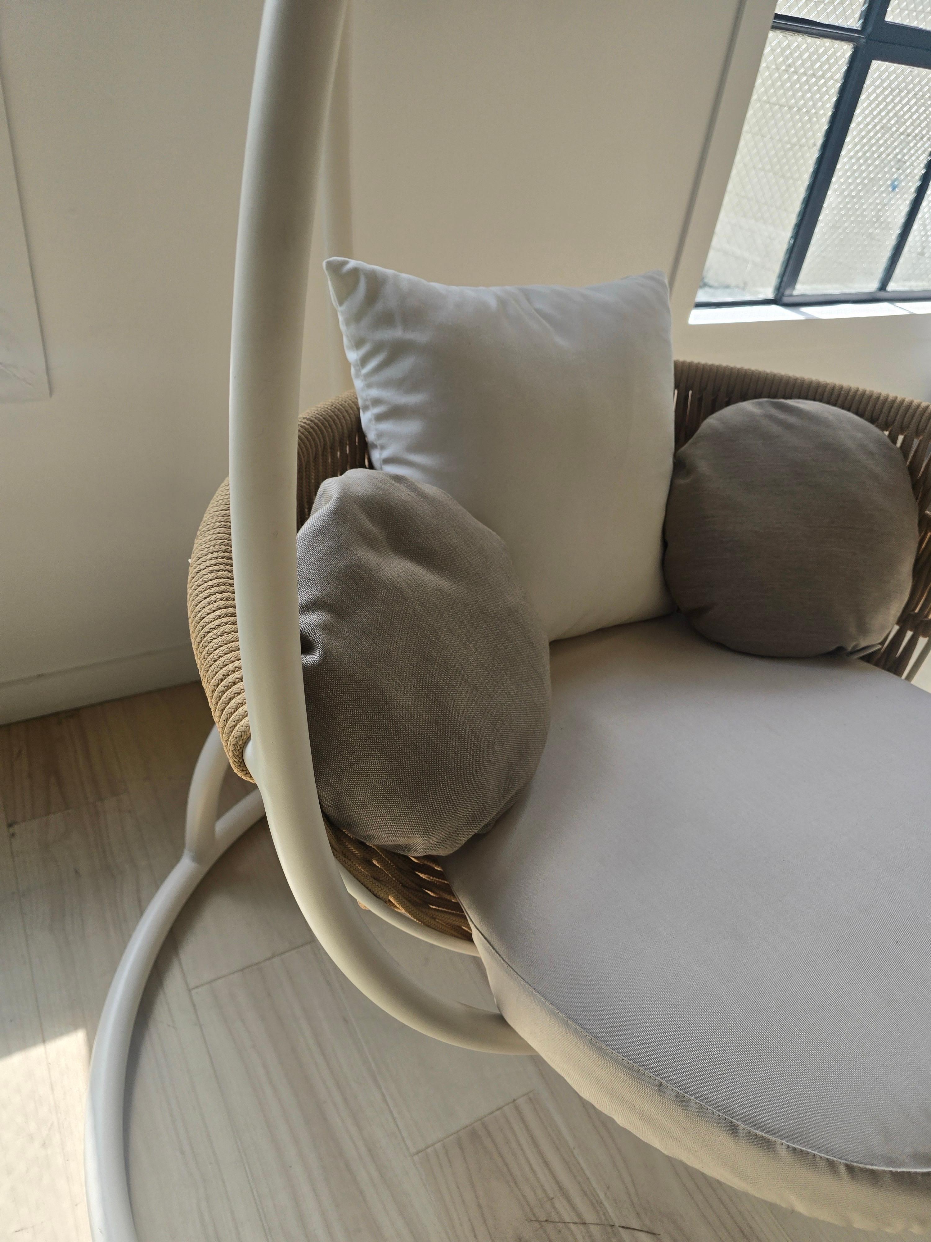 Altalena da esterno Weave di Point1920 In condizioni ottime in vendita a Carson, CA