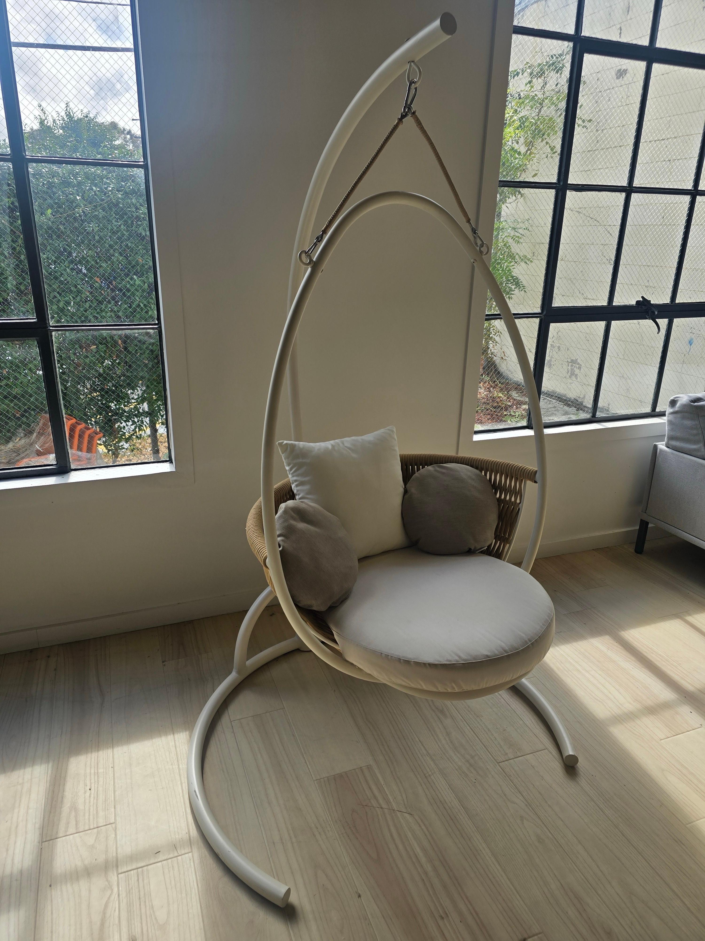 XXI secolo e contemporaneo Altalena da esterno Weave di Point1920 in vendita