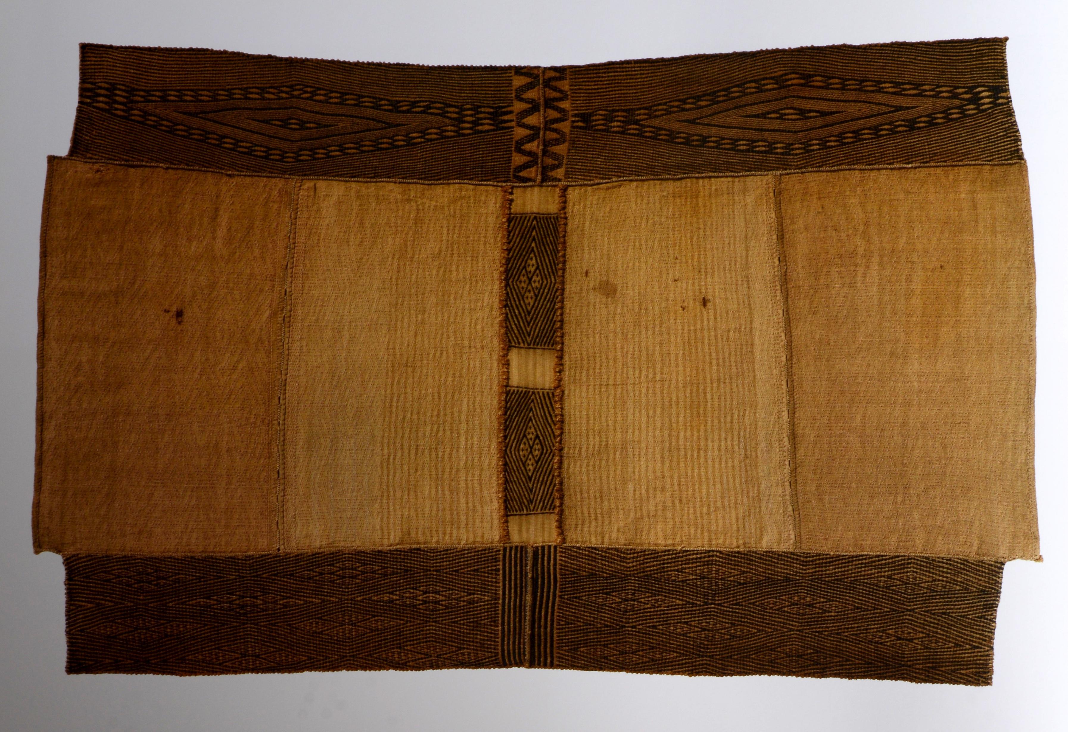Weaving Abstraction: Kuba Textiles & the Woven Art of Central Africa, 1st Ed For Sale 14