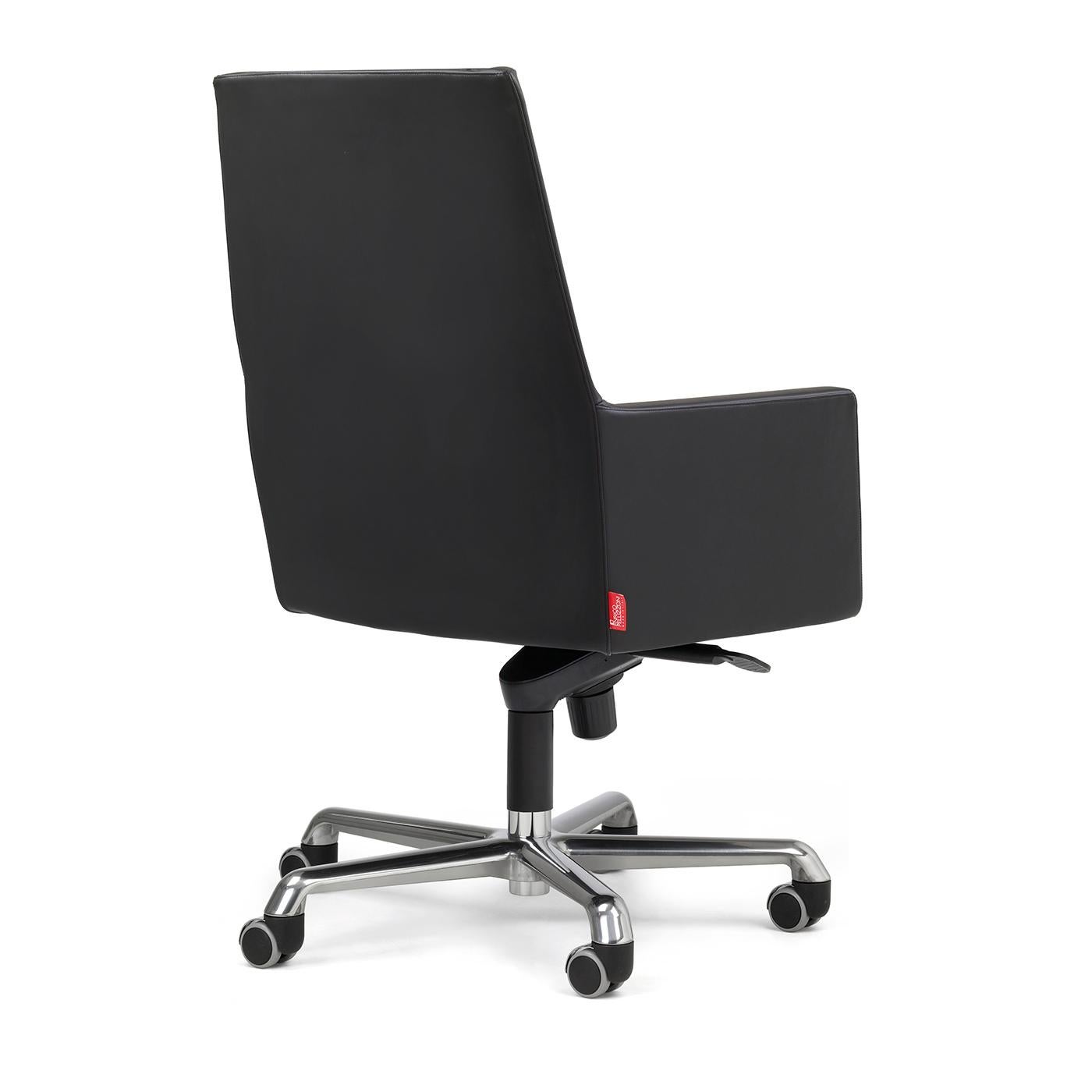 Web President Sessel mit hoher Rückenlehne von Enrico Pellizzoni (Leder) im Angebot