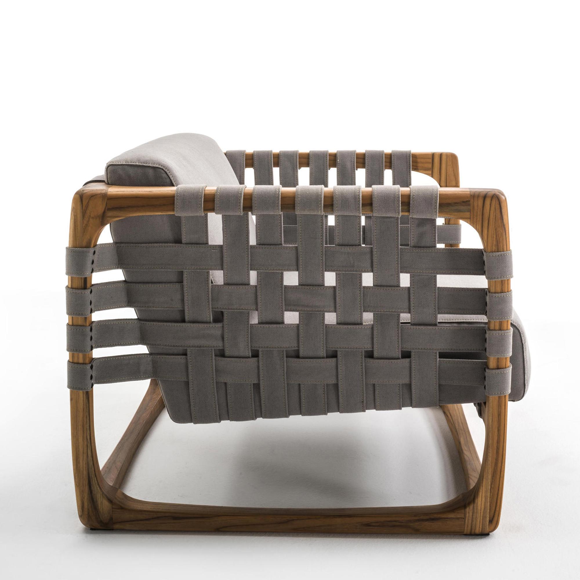 outdoor fabric chair