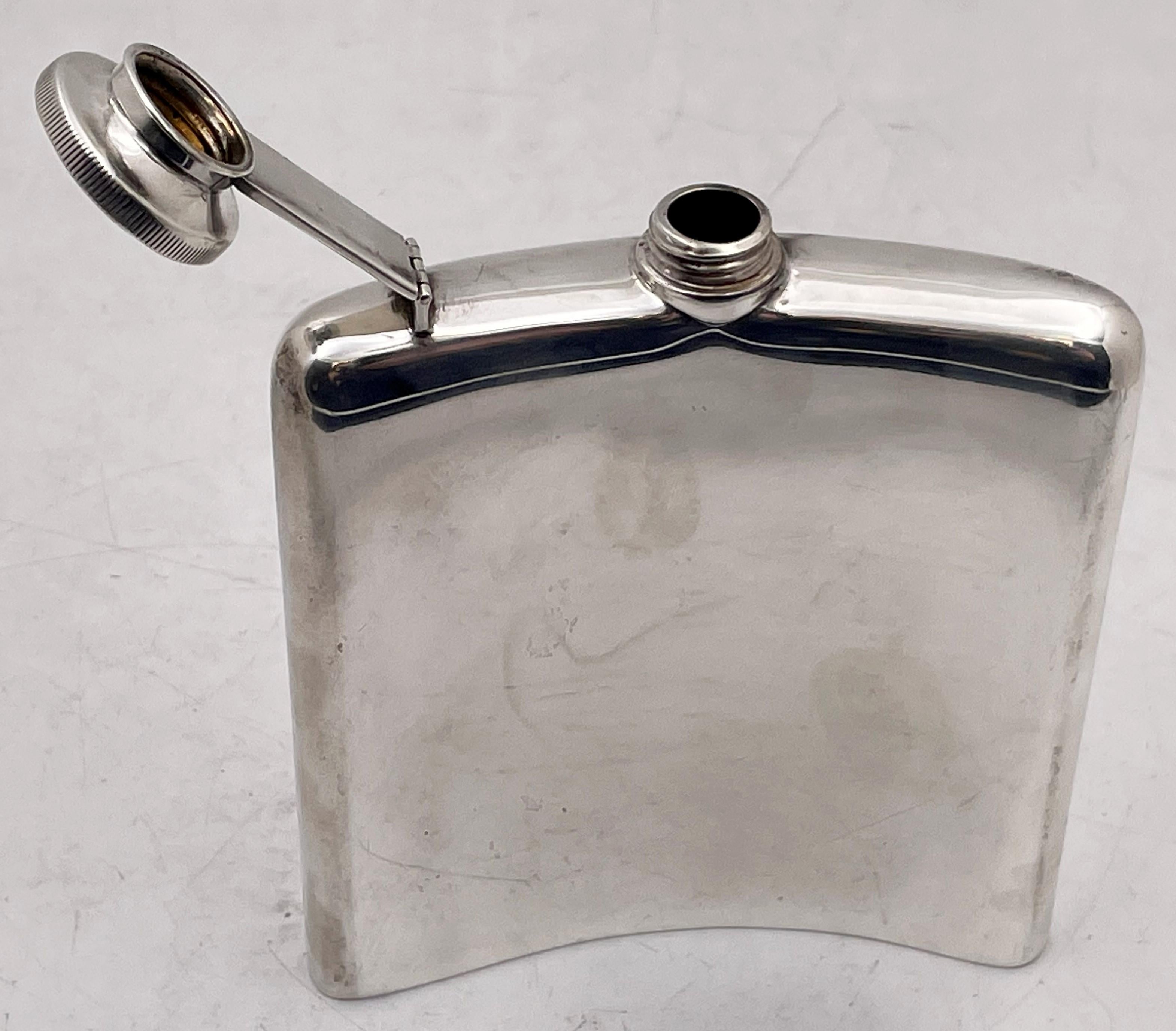 Webster Sterling Silver Hip Flask In Good Condition For Sale In New York, NY