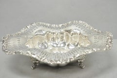 Webster Wilcox 3236C International Silver Plated Scalloped Centerpiece Bowl