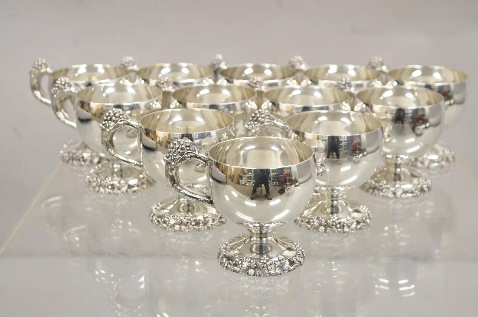 Victorien Ensemble à punchs Webster Wilcox International Grapevine Silver Plated - 14 pièces en vente