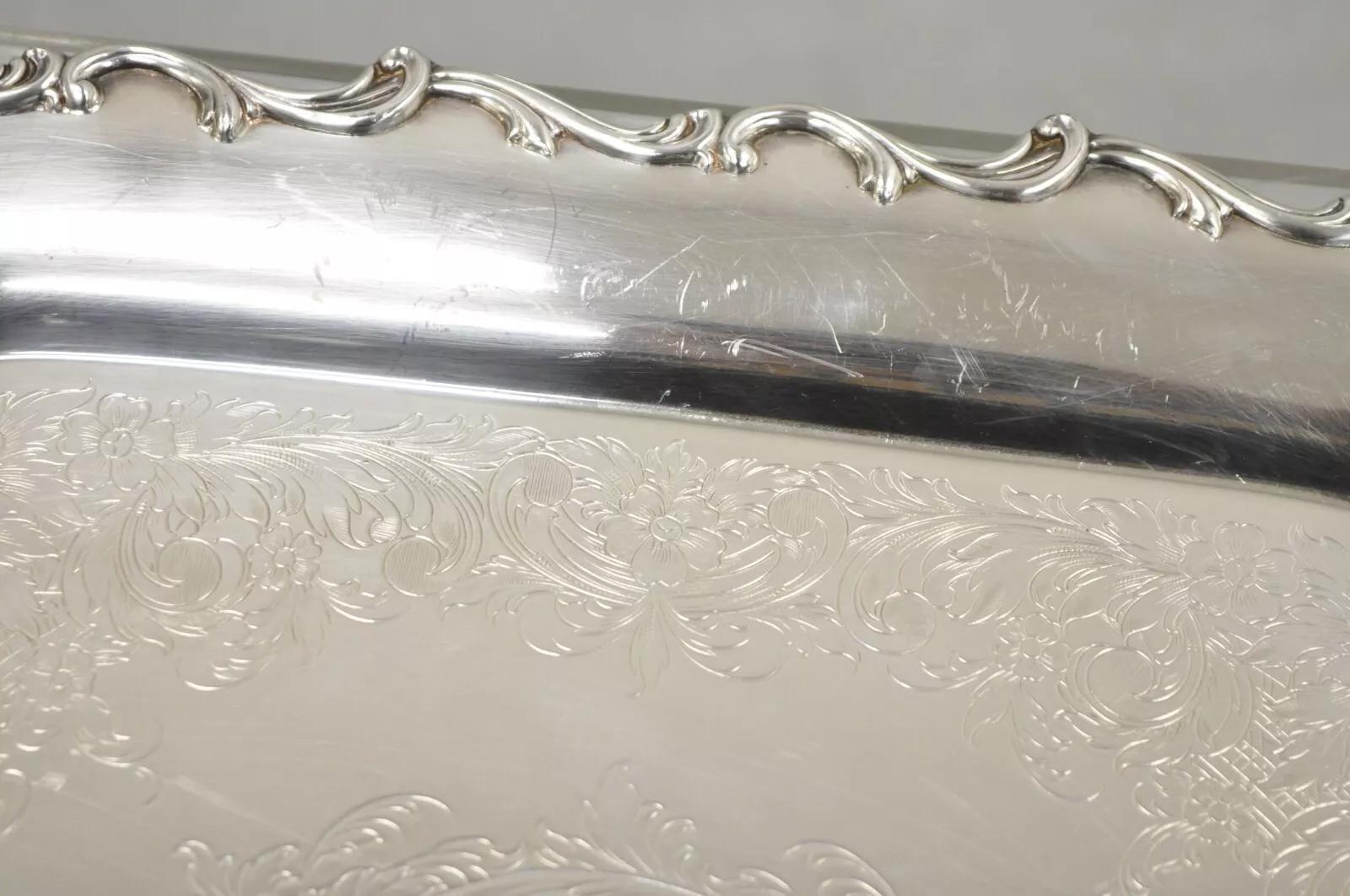 XX secolo A. Wilcox International Silver 7228 Vassoio quadrato da portata Joann in vendita