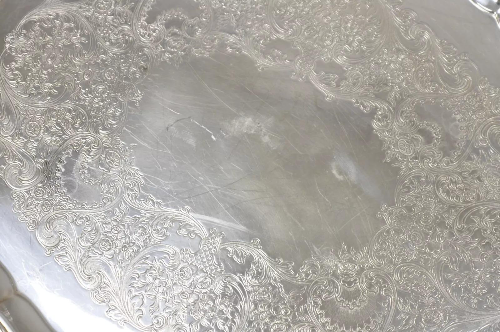 XX secolo Vassoio da portata in argento placcato in argento 