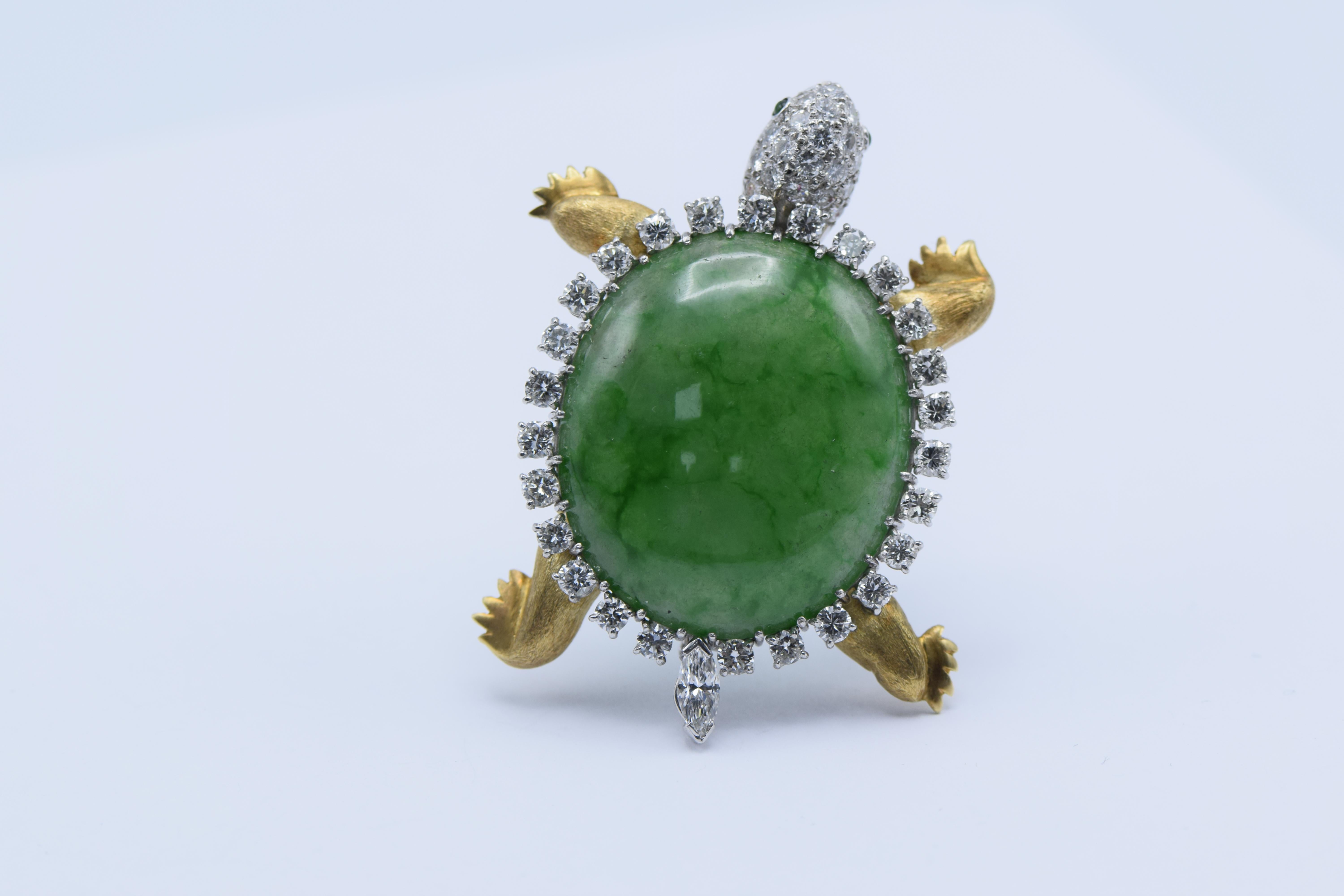 Wedderien, Large Jadeite Jade, Diamond and 18 Karat Turtle Brooch In Excellent Condition In New York, NY