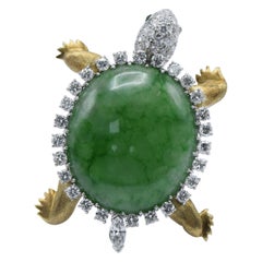 Grande broche Wedderien en forme de tortue en jade, diamants et or 18 carats