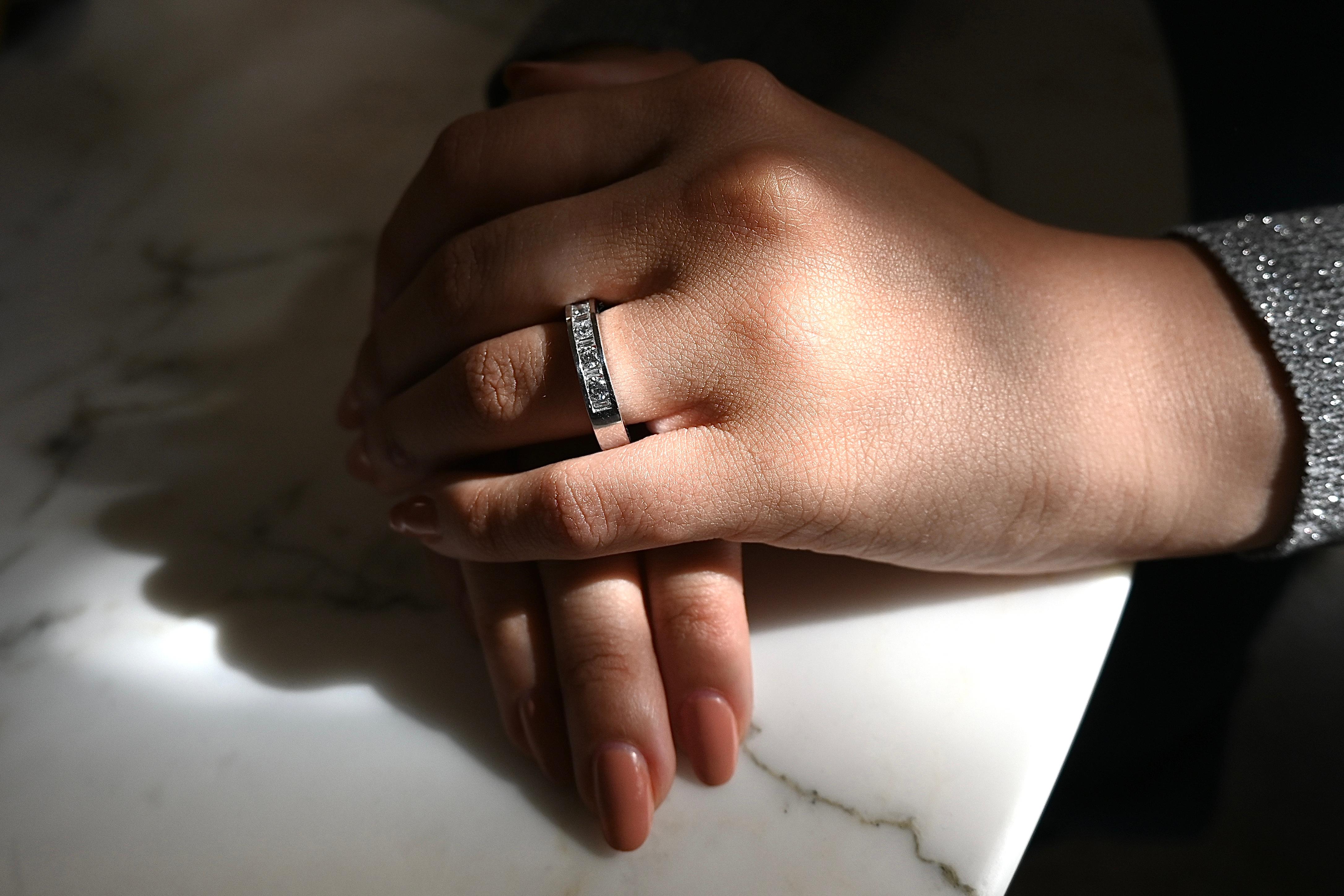 Women's Wedding Band  18 Karat White Gold 1 Karat Diamonds For Sale