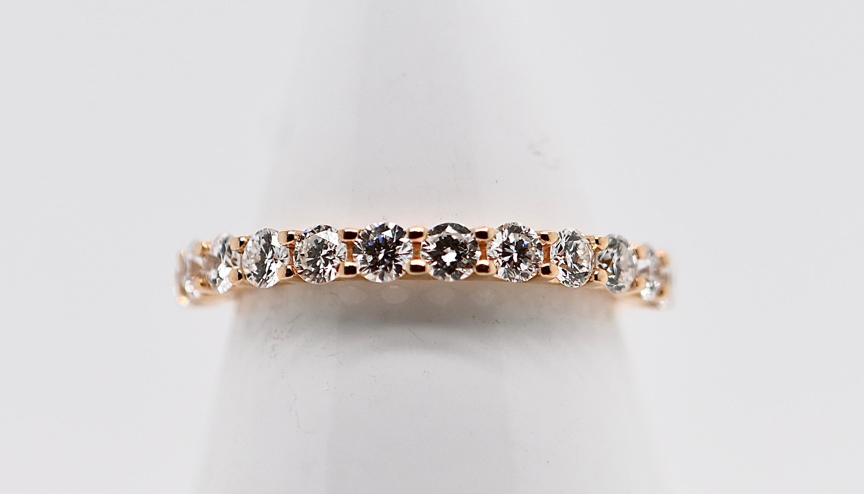 Wedding Band in 18 ct Yellow Gold with 0.870 ct Diamonds In New Condition For Sale In Vannes, FR