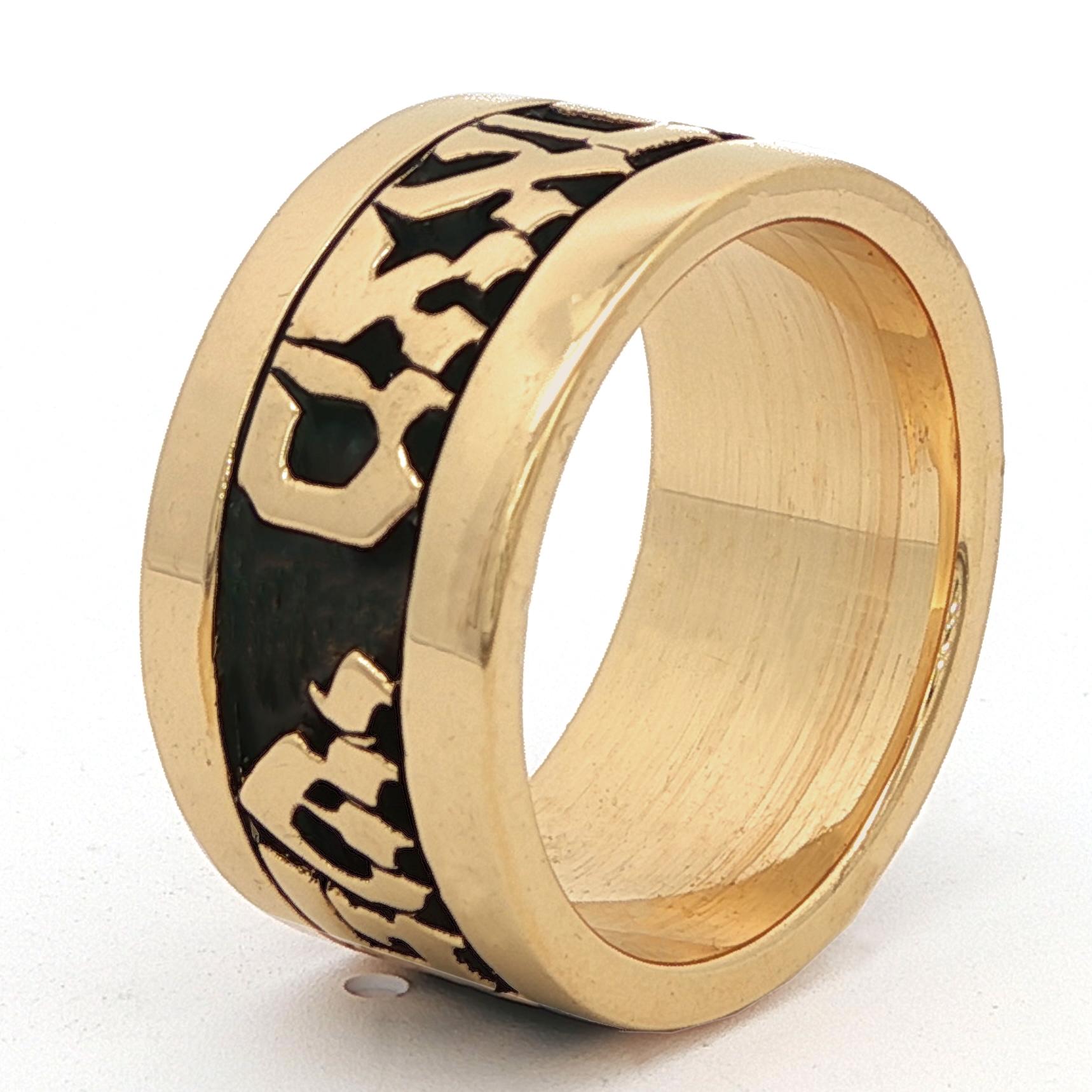 Mens Wedding Band in Yellow & Oxidized 14K Gold with Song of Songs 3:4 in Hebrew in vendita 4