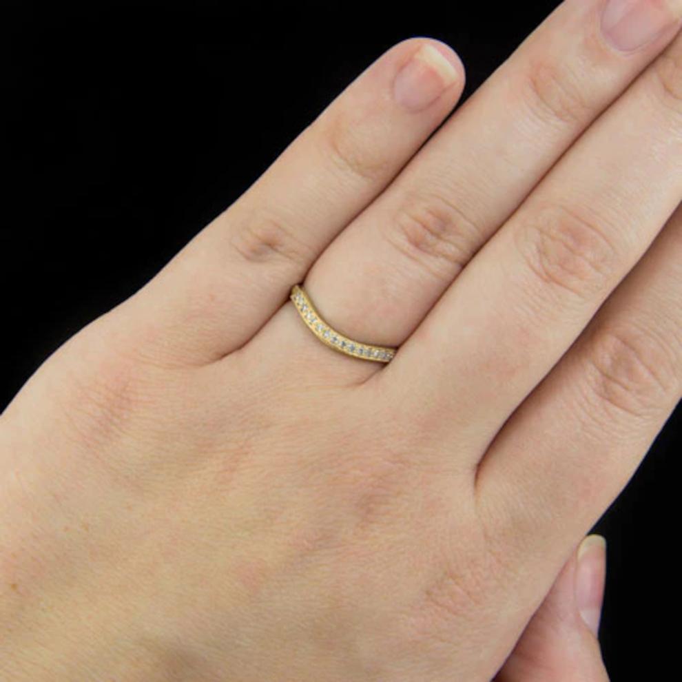 Round Cut Wedding Band With Curved Diamonds Ring In 14K Yellow Gold