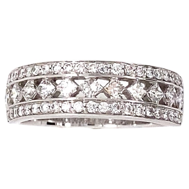 Wedding Ring Brilliant Diamonds 0.88 Carat White Gold Ring For Sale at