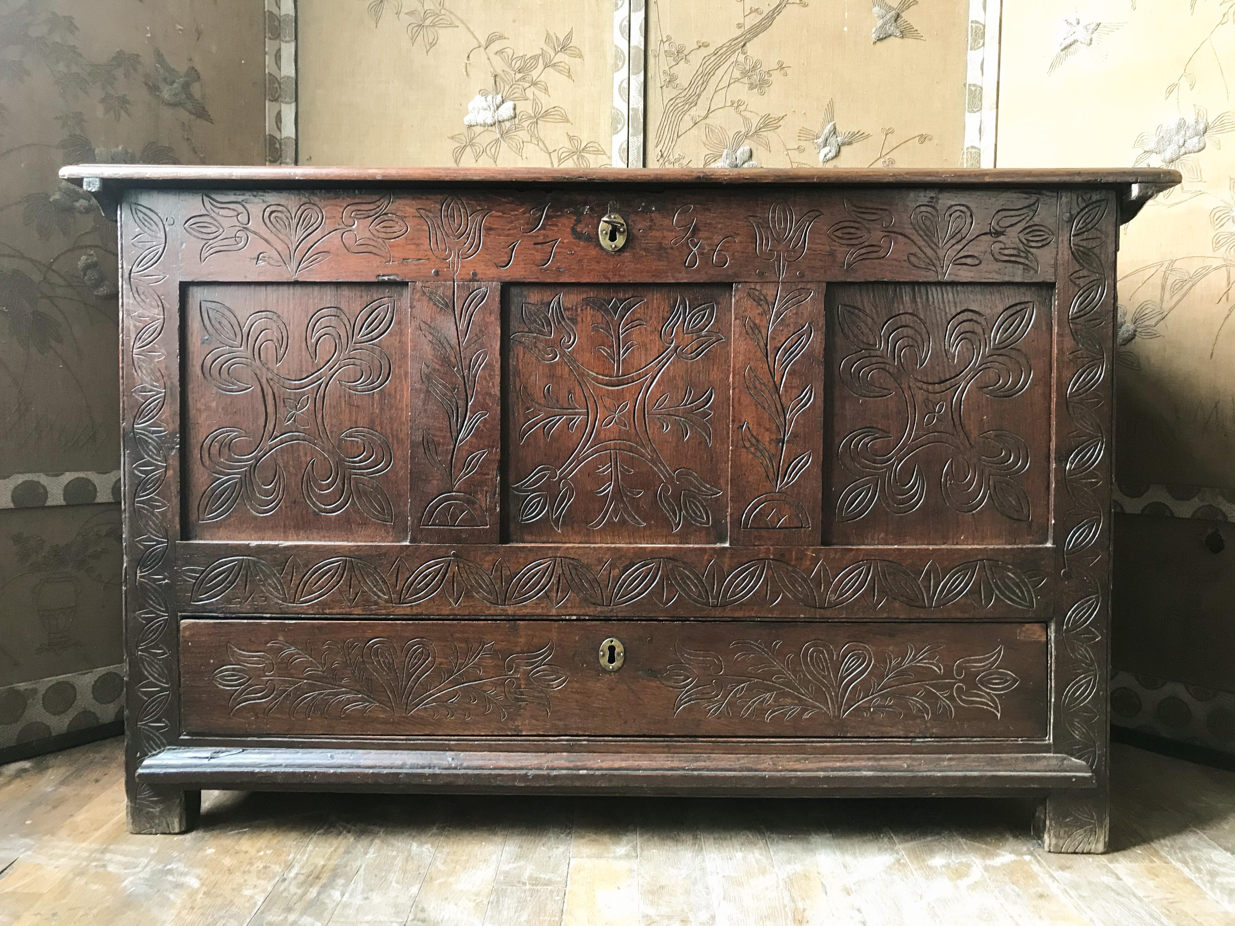 Wedding Trunk 18th Century 12