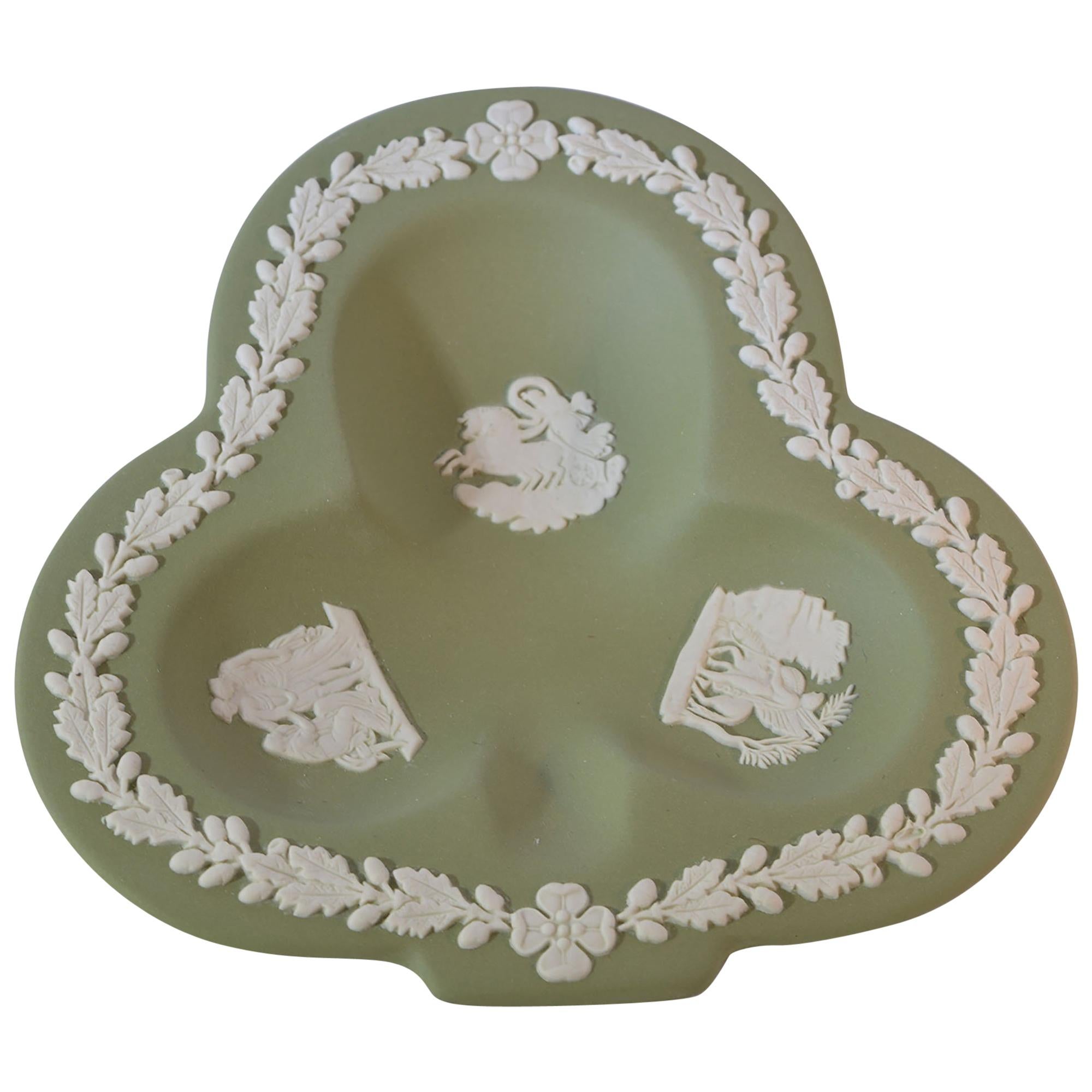 Wedewood Green Clover Tray