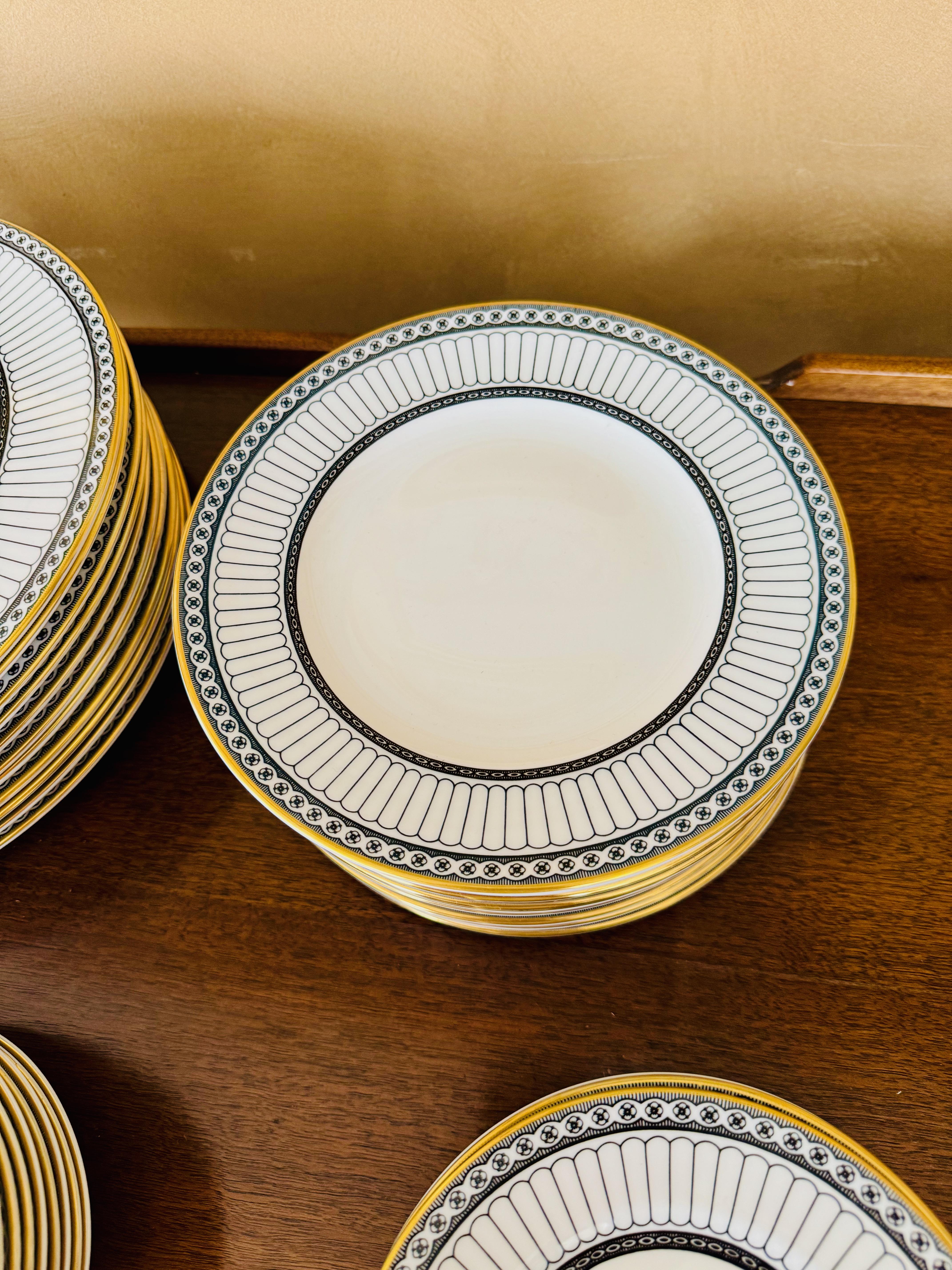 Wedgewood Vajilla de porcelana de hueso negra 