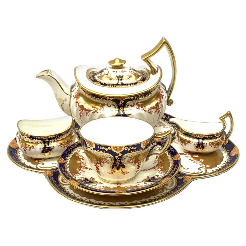 Queensware Identification 1950s Wedgwood England Embossed Queens-Ware, Set of 36 at 1stDibs ...