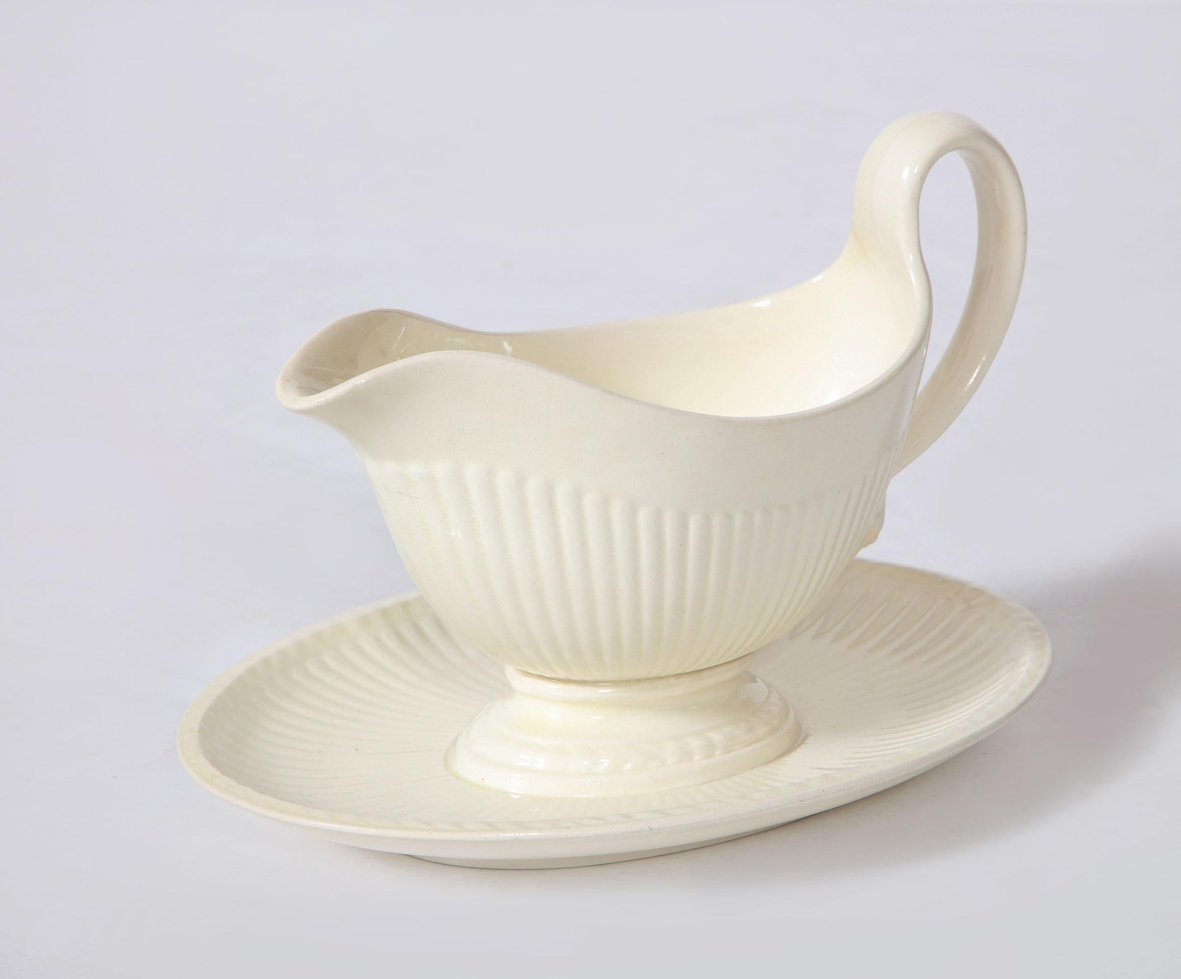 Salsera Wedgewood Eduardiano en venta