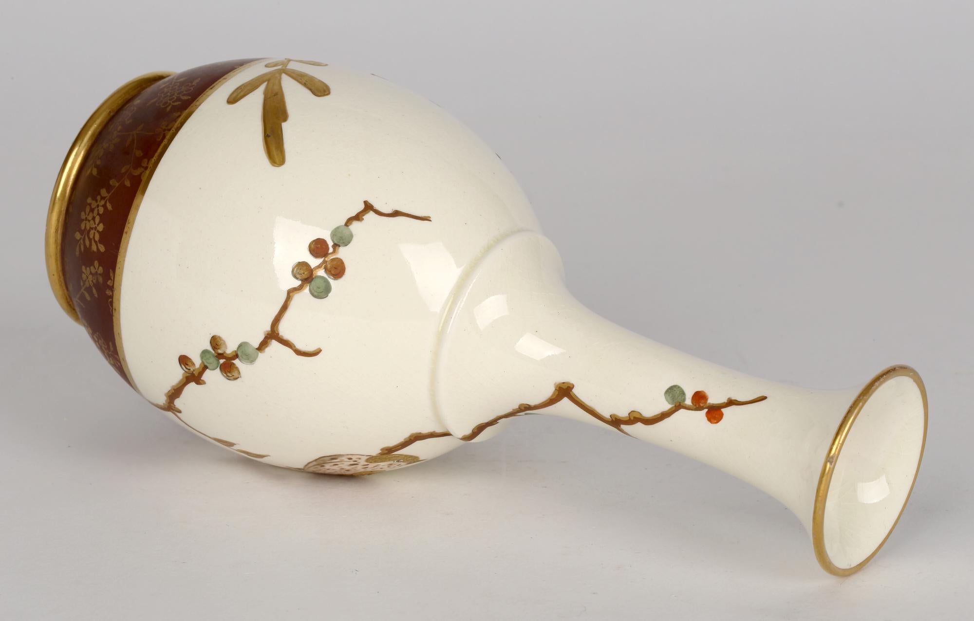 Wedgwood Aesthetic Movement Japonesque Taste Bird Painted Vase In Good Condition In Bishop's Stortford, Hertfordshire