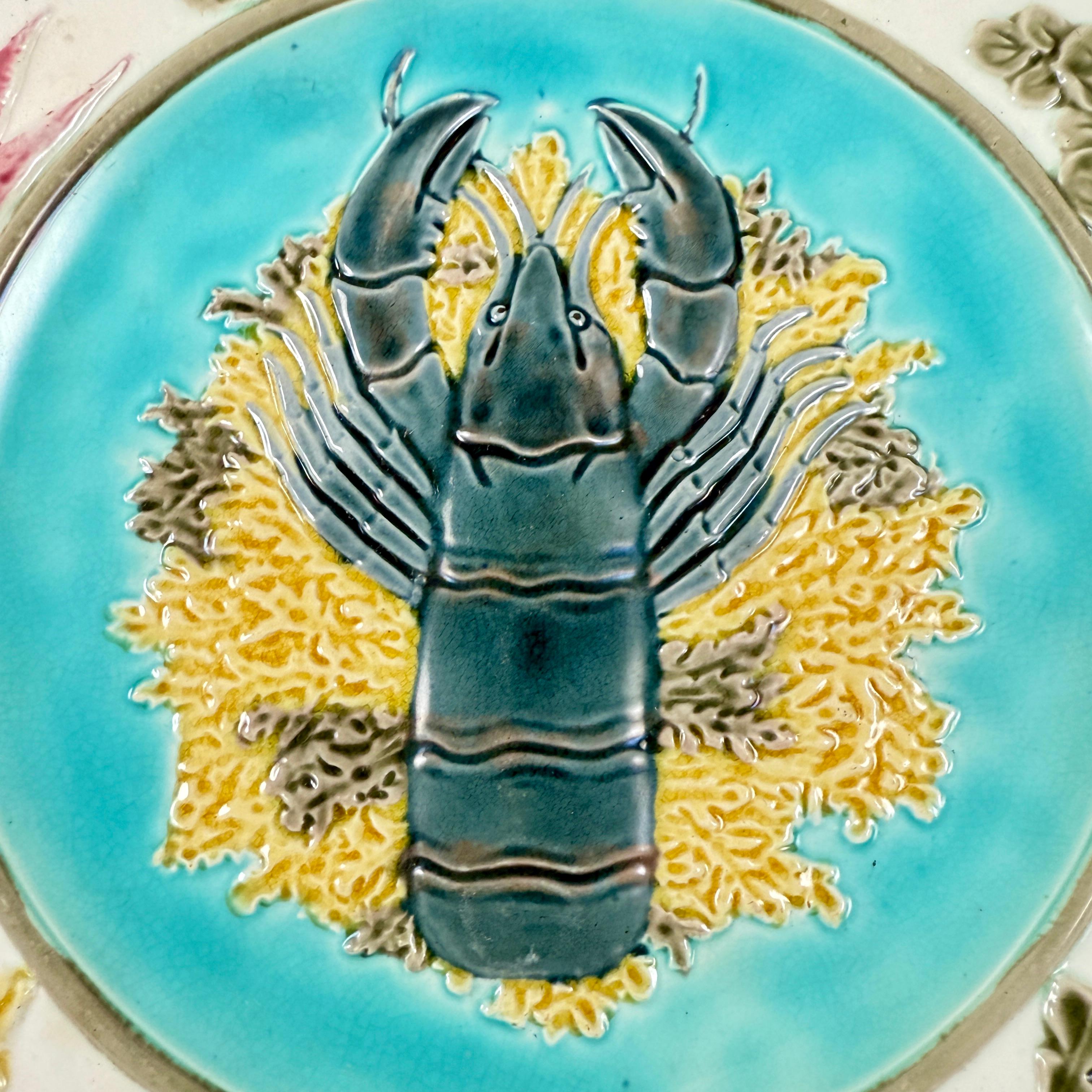 Plato de langosta Wedgwood Aesthetic Movement Majolica Azul Turquesa Movimiento estético en venta