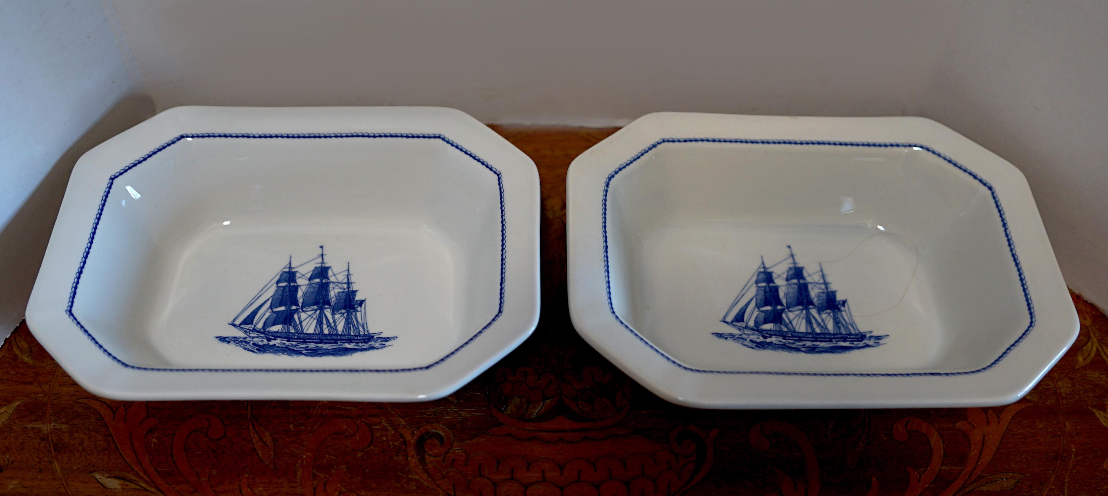 20th Century Wedgwood American Clipper Collectible Blue White Porcelain Partial 40-Piece Set