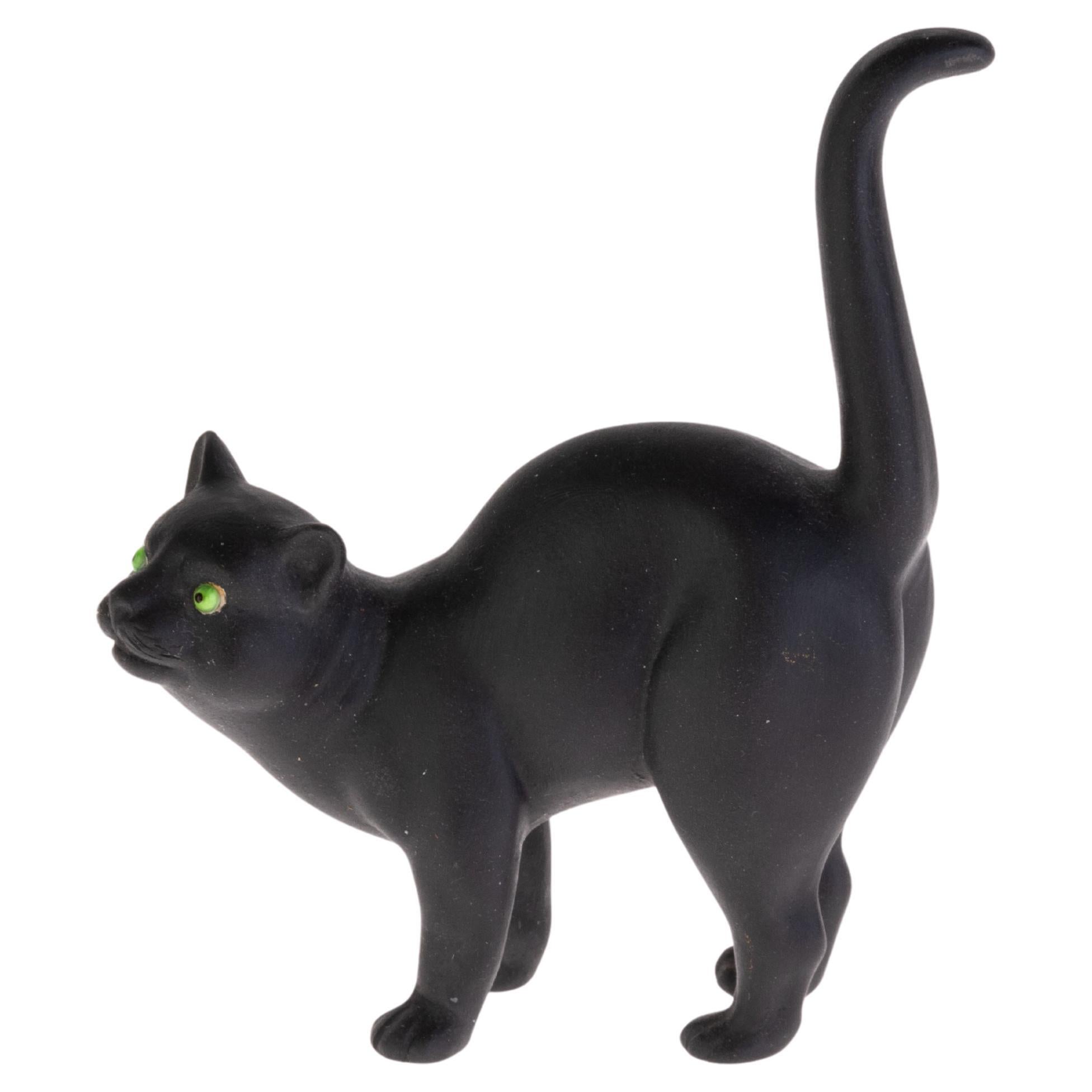 Antike schwarze Basalt-Katzenskulptur aus Wedgwood von Ernest Light (1880-1974), ca. 1915 im Angebot