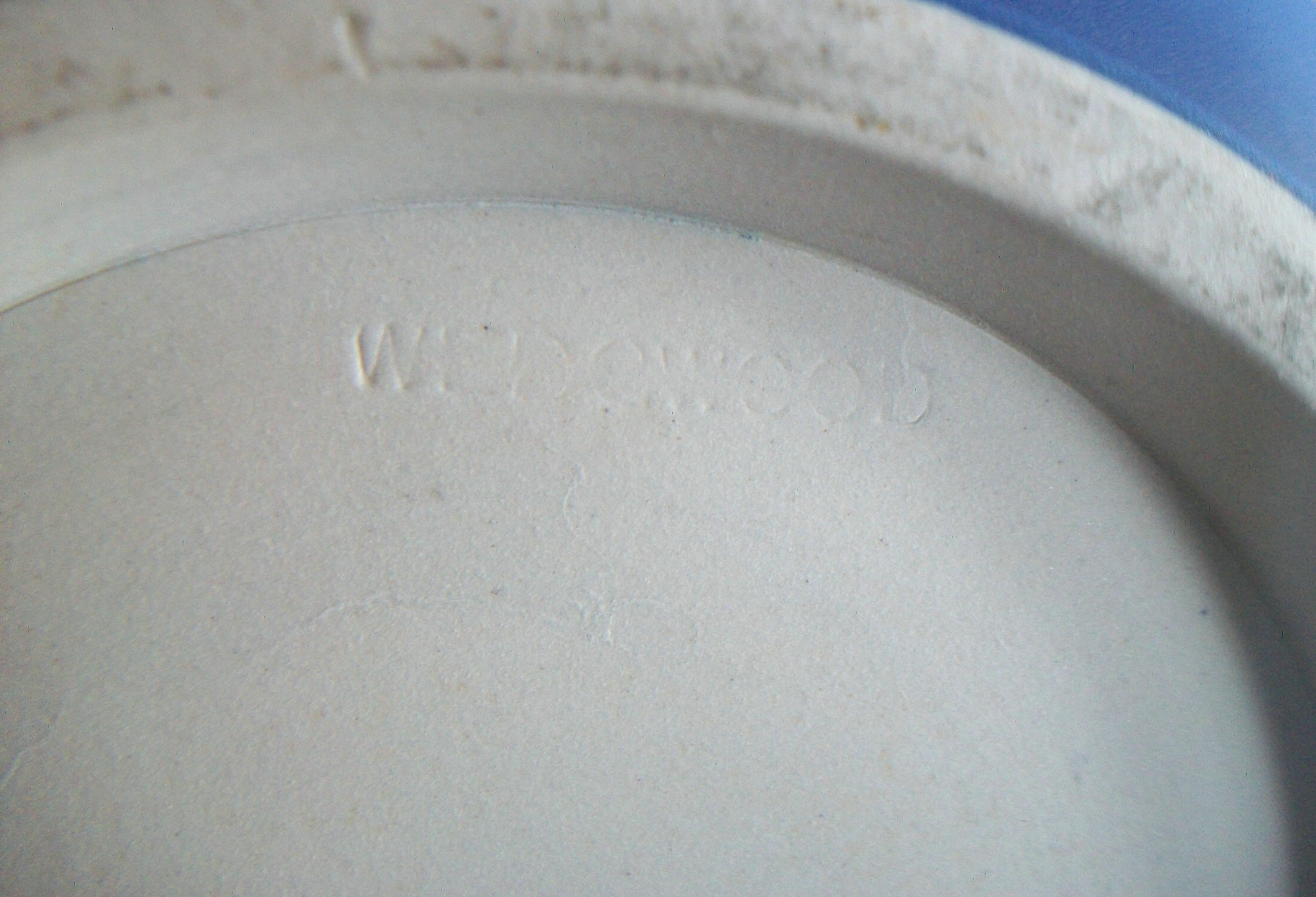 Ceramic WEDGWOOD - Antique Blue Jasperware Neo Classical Planter - U.K. - Circa 1908 For Sale