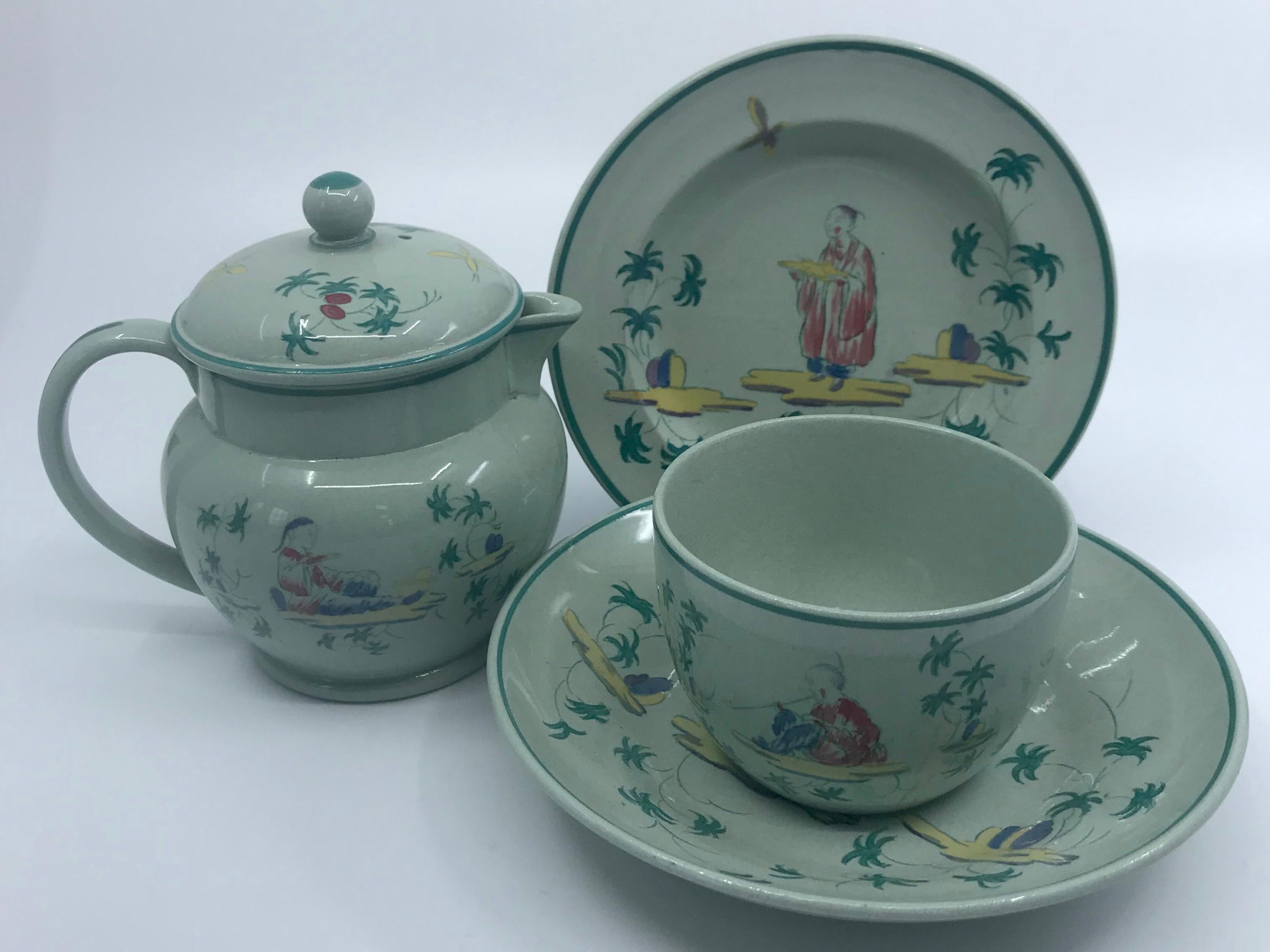 Early 20th Century Wedgwood Apprey Celadon Chinoiserie Tea Set For Sale