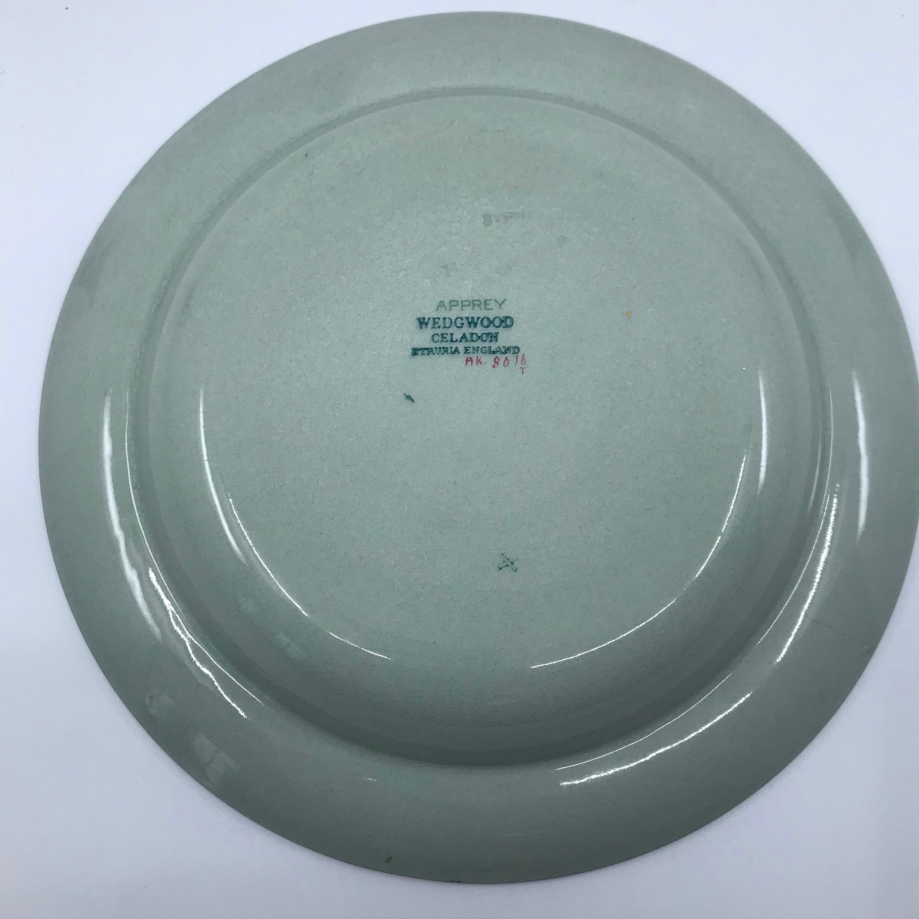 Hand-Painted Wedgwood Apprey Celadon Place-Setting Plates For Sale