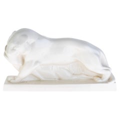 Wedgwood Art Deco Crema smaltata Tigre con preda scultura Designer John Skeaping