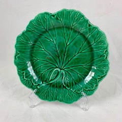 Wedgwood & Barlaston of Etruria Green Glazed Majolica Cabbage Leaf Plate