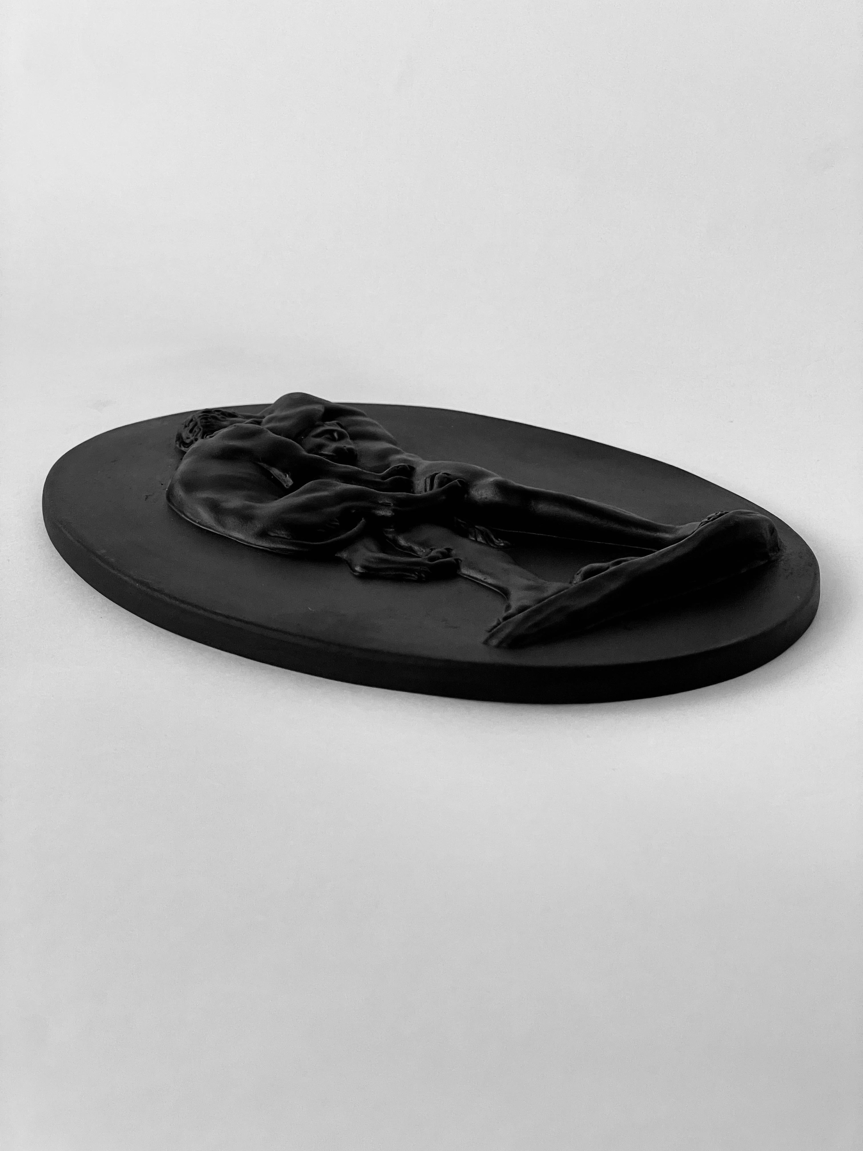 Wedgwood Basalt Stoneware Hercules Strangling the Nemean Lion Round Tablet 3