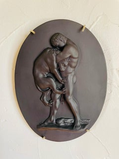 Wedgwood Basalt-Steinzeug Herkules, der den nemeischen Löwen erwürgt Runde Tablette