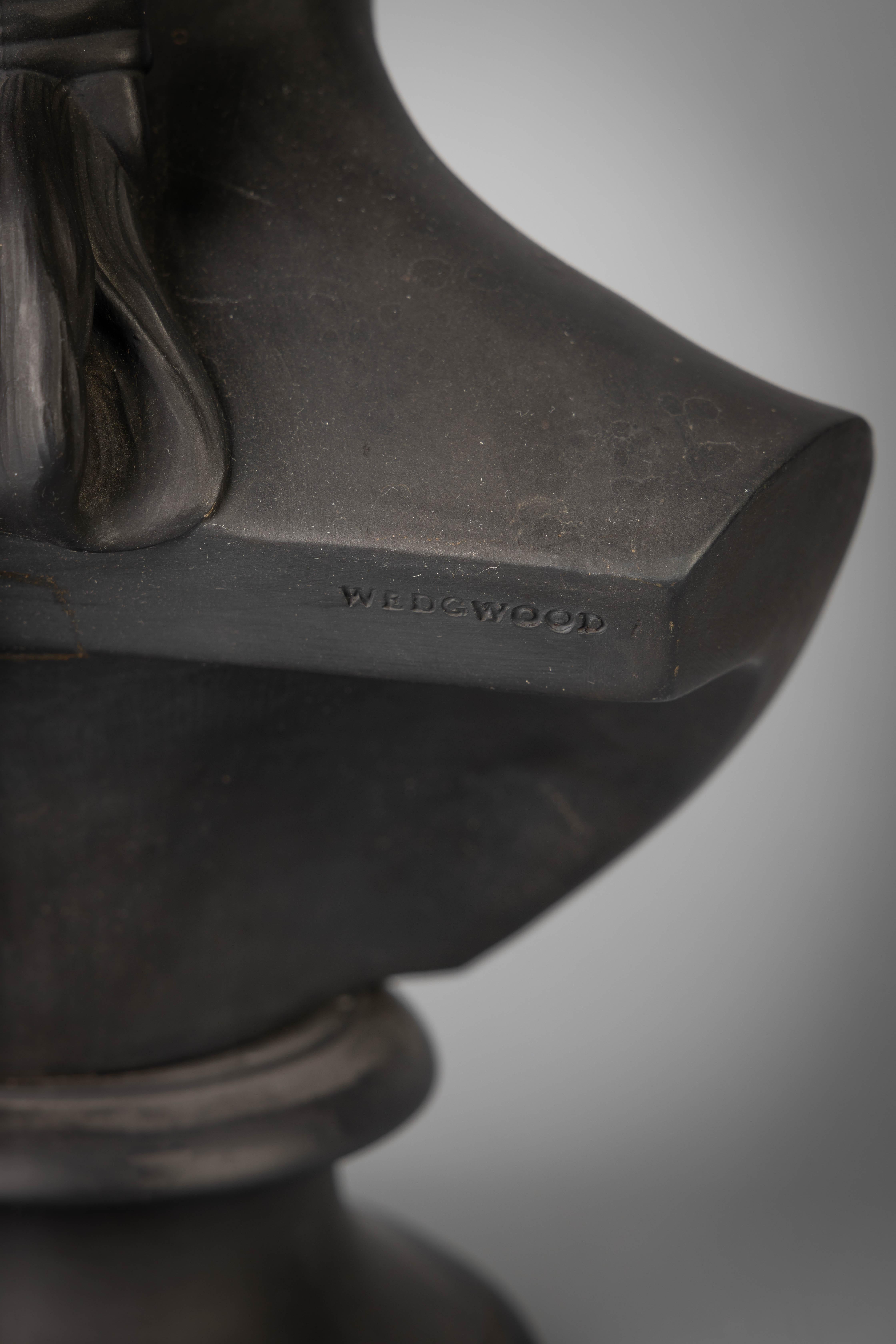 Milieu du XIXe siècle Buste de George Washington en basalte noir de Wedgwood:: vers 1840 en vente