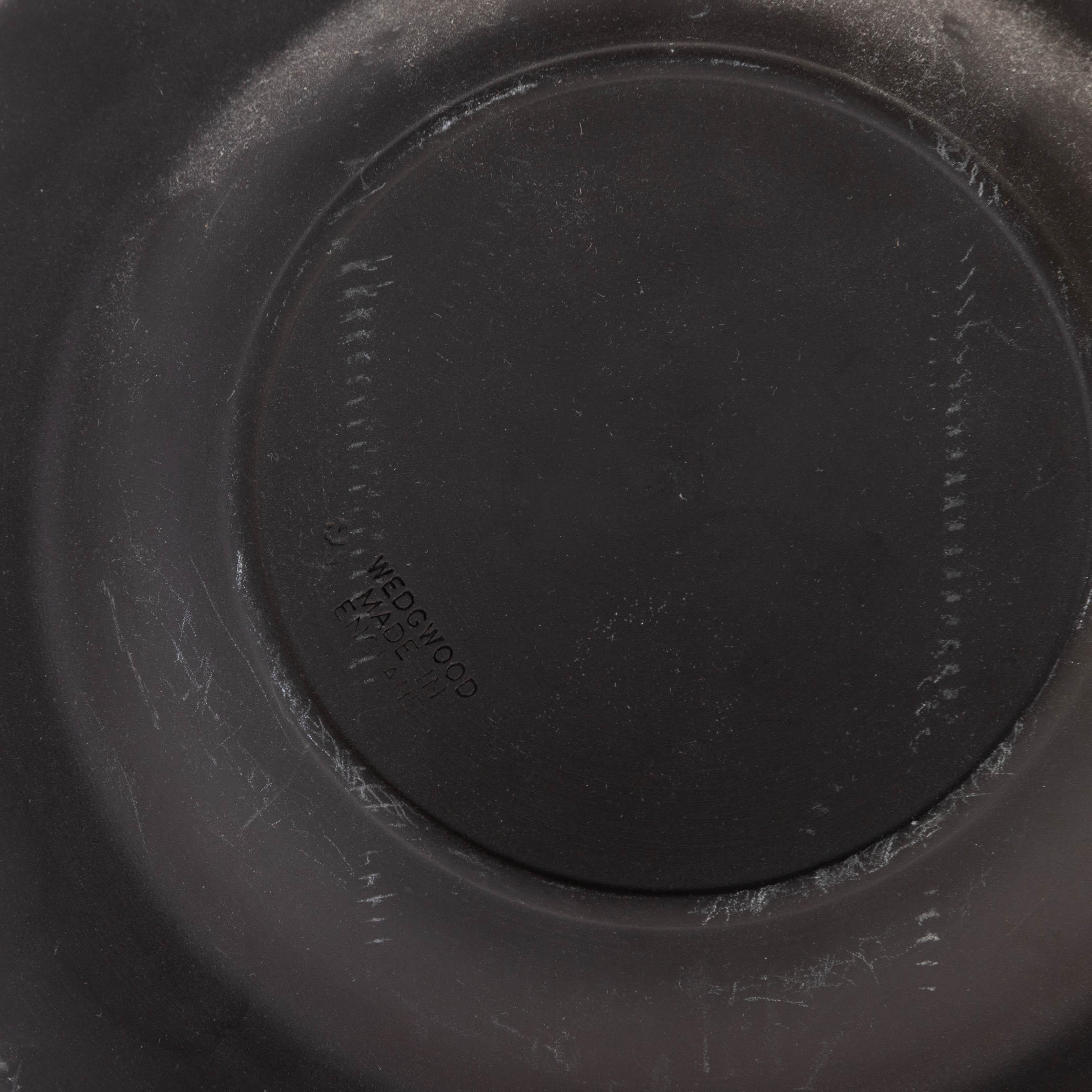 Assiette d'armoiries Wedgwood Black Basalt Jasper City of London en vente 1