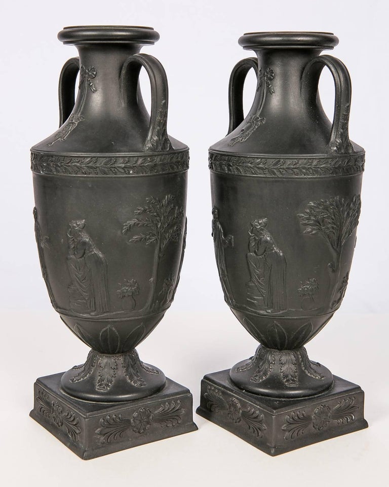 Wedgwood Black Basalt Mantle Vases, Pair at 1stDibs wedgwood mantle