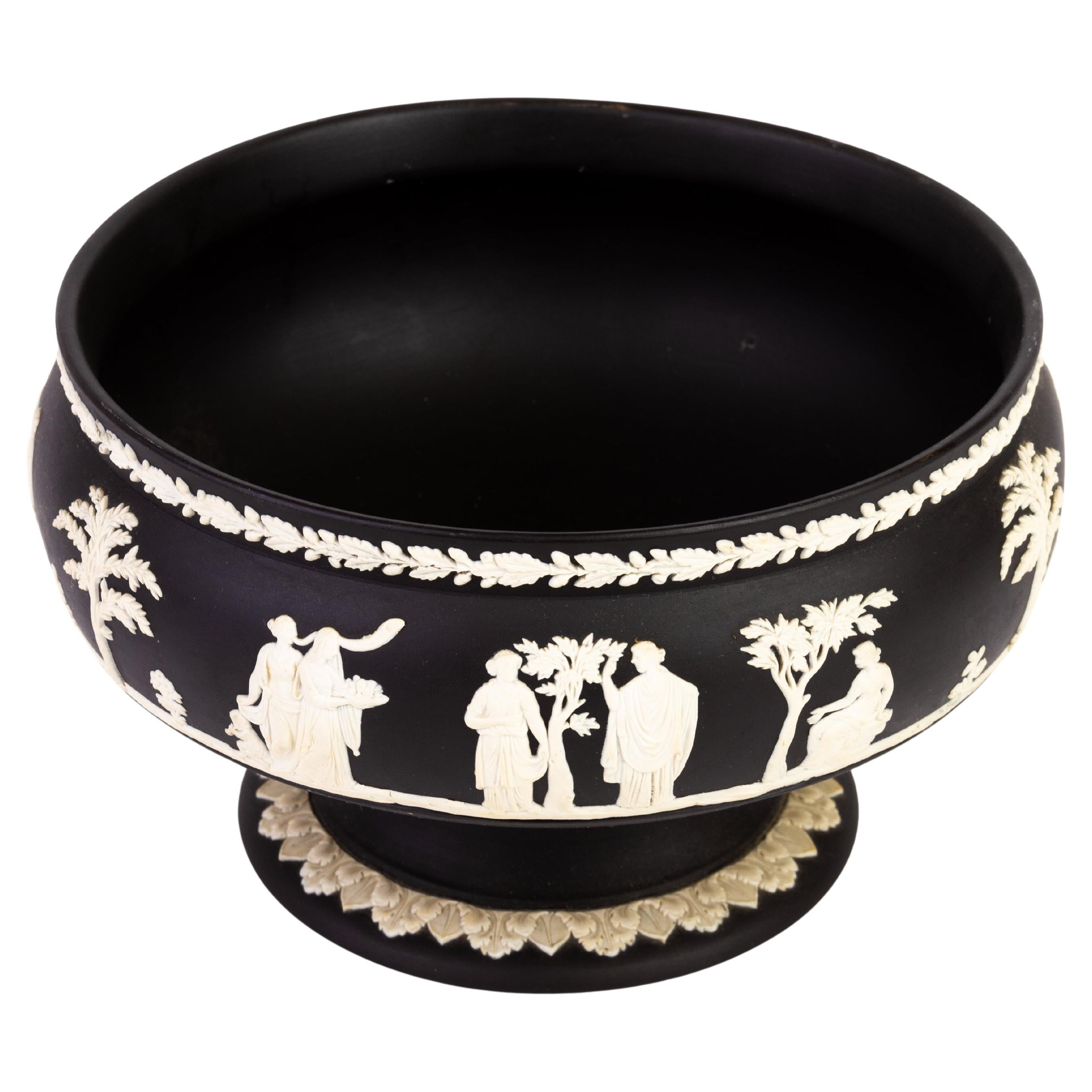 Wedgwood Black Basalt Neoclassical Comport Centrepiece For Sale