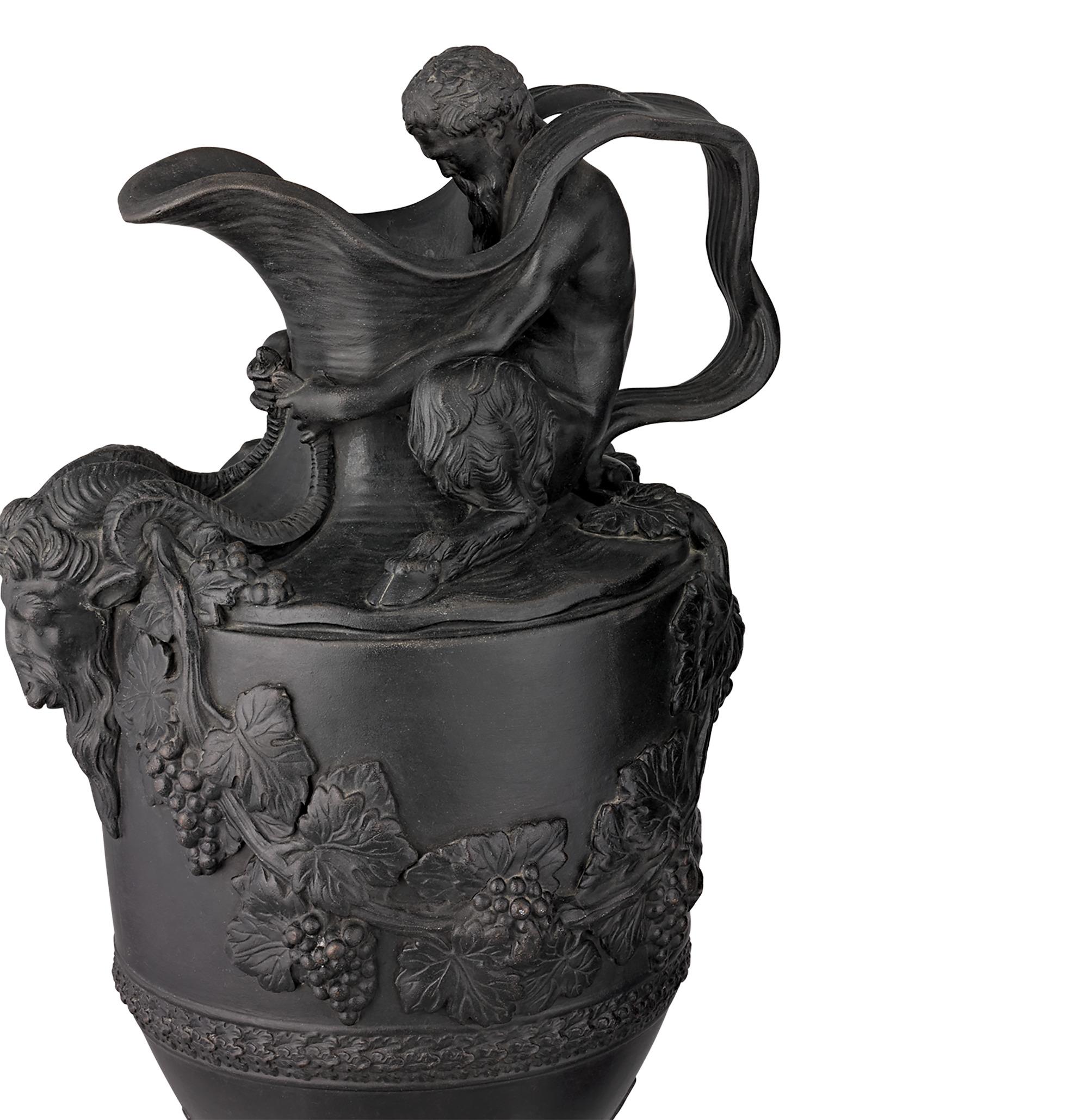 Aguamaniles y Vinajeras Wedgwood de Basalto Negro Inglés