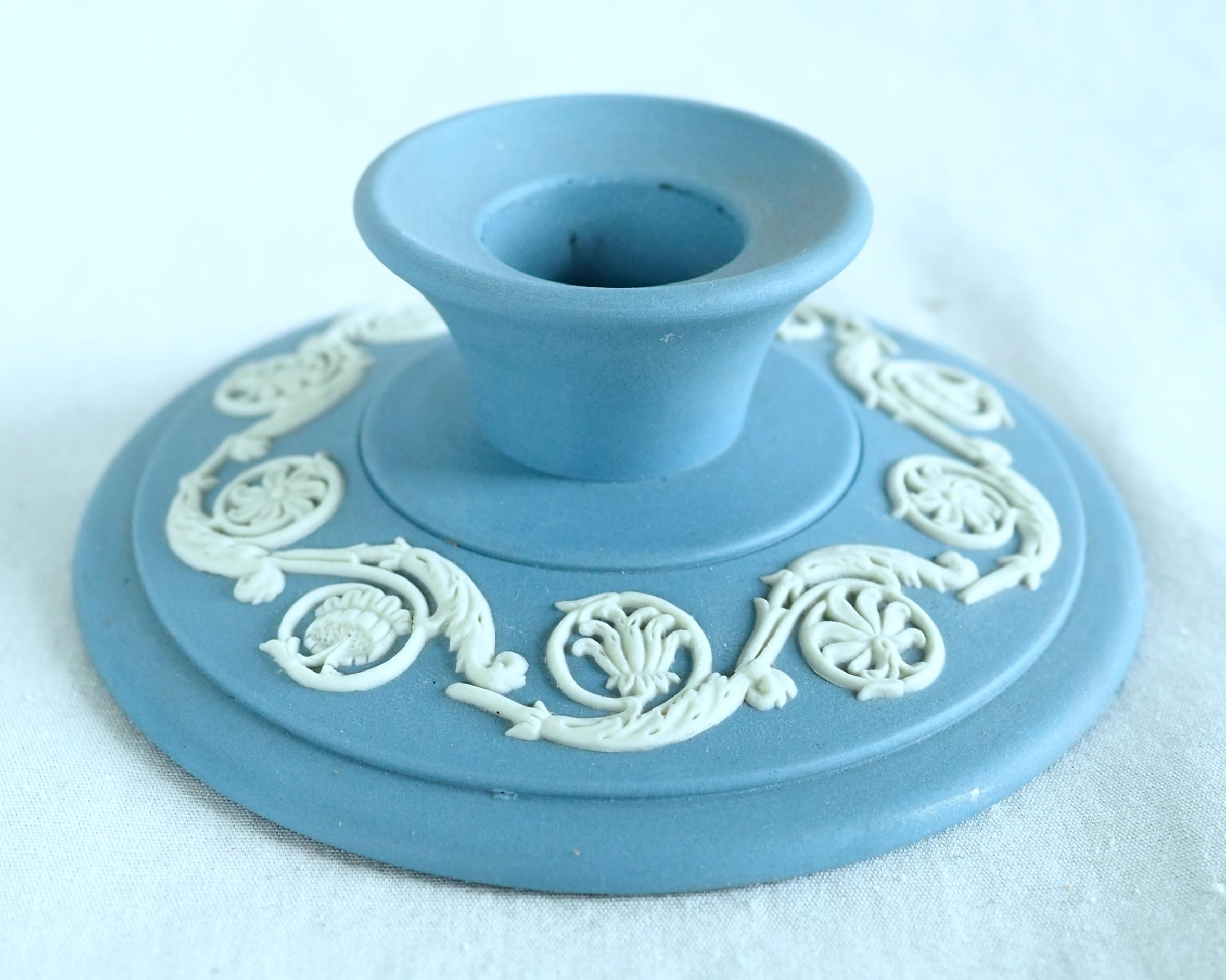 Portacandele Wedgwood in diaspro blu e bianco In condizioni buone in vendita a GRENOBLE, FR