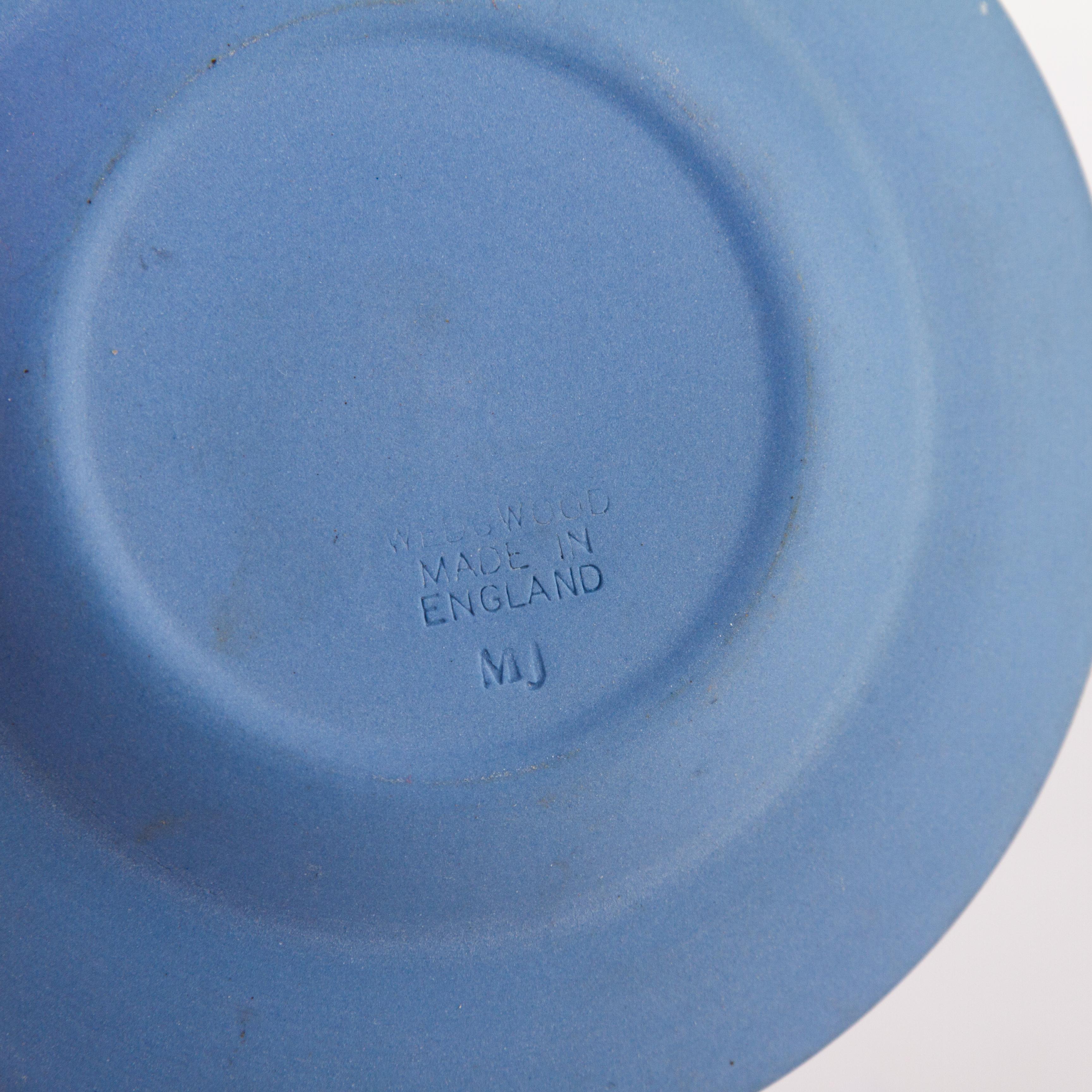 Porcelain Wedgwood Blue Jasperware Cameo Zodiac Dish Tray  For Sale